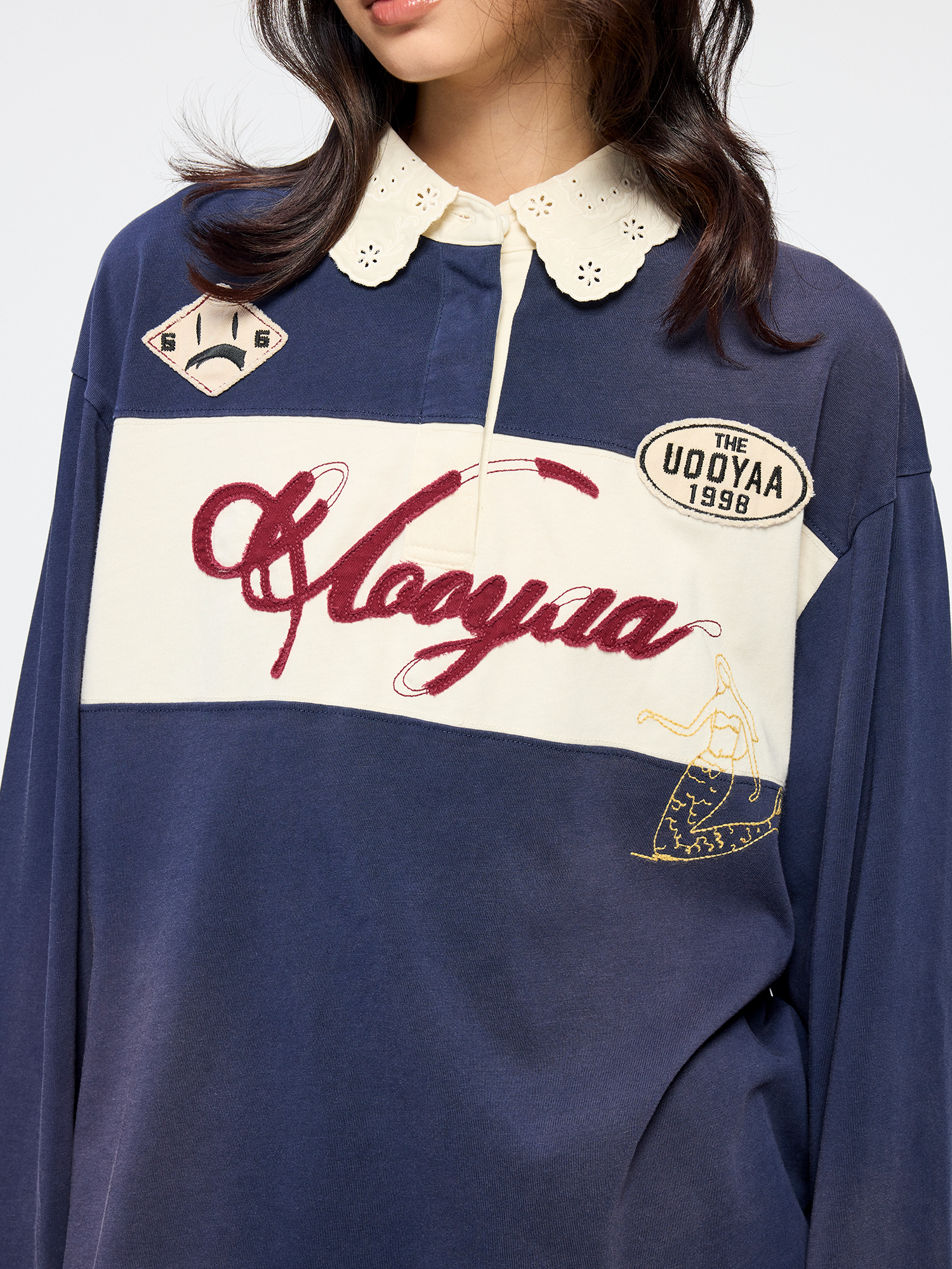 Sweatshirt >
