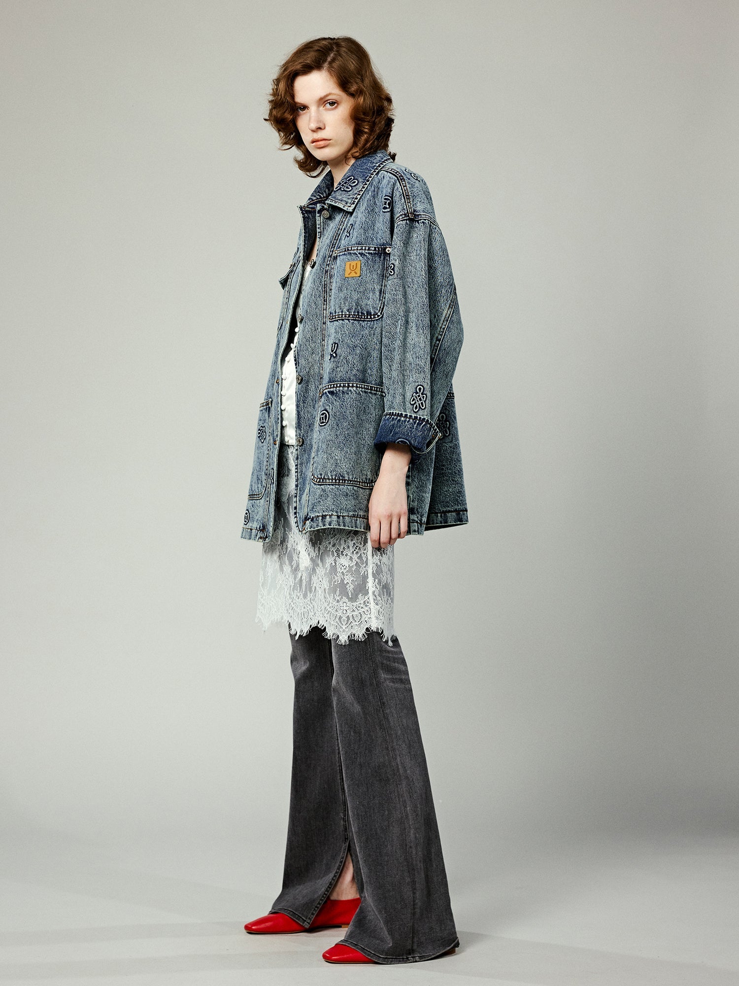 Chinese-Style embroidered hunting denim jacket