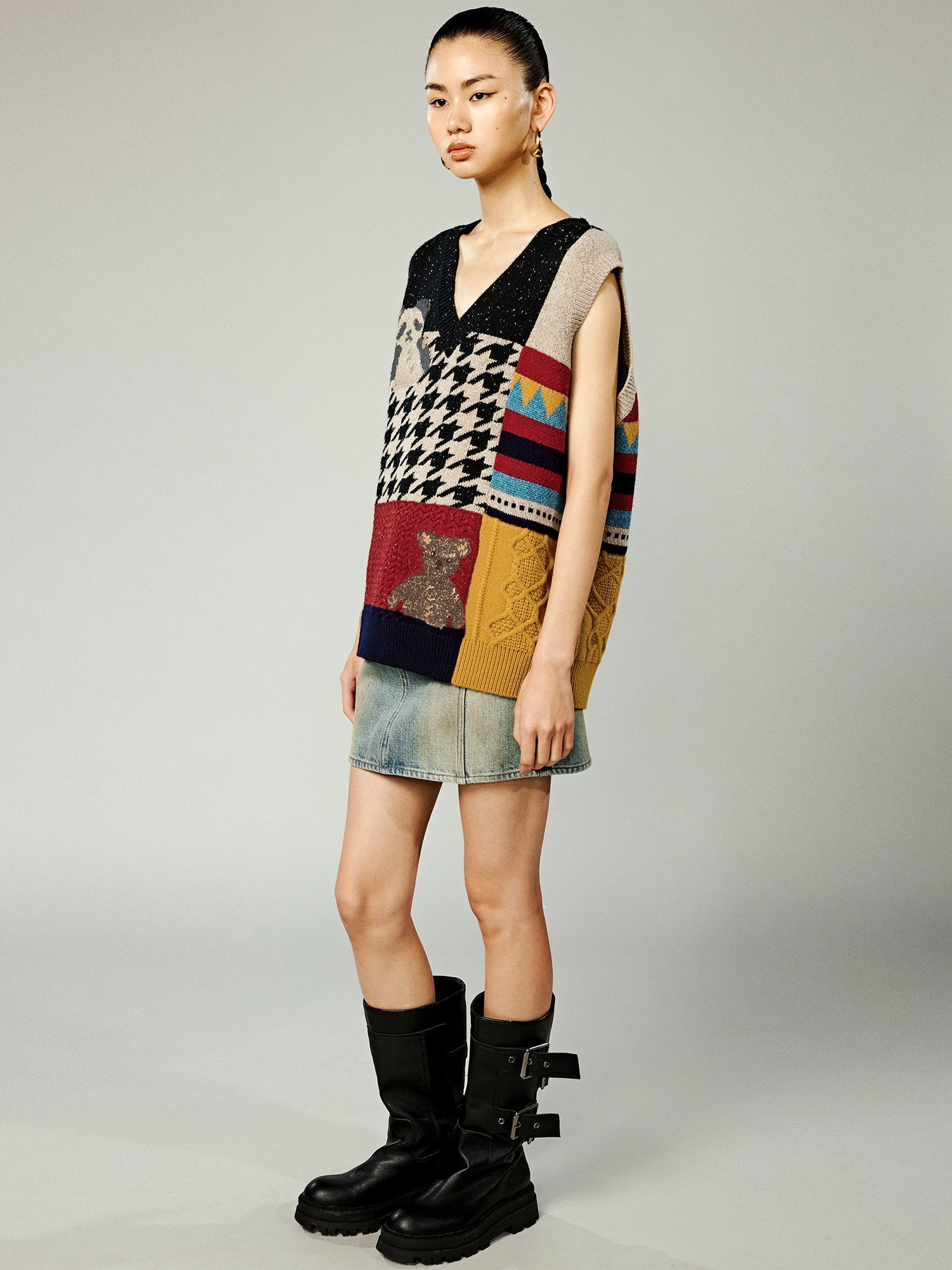 Patchwork knitted vest