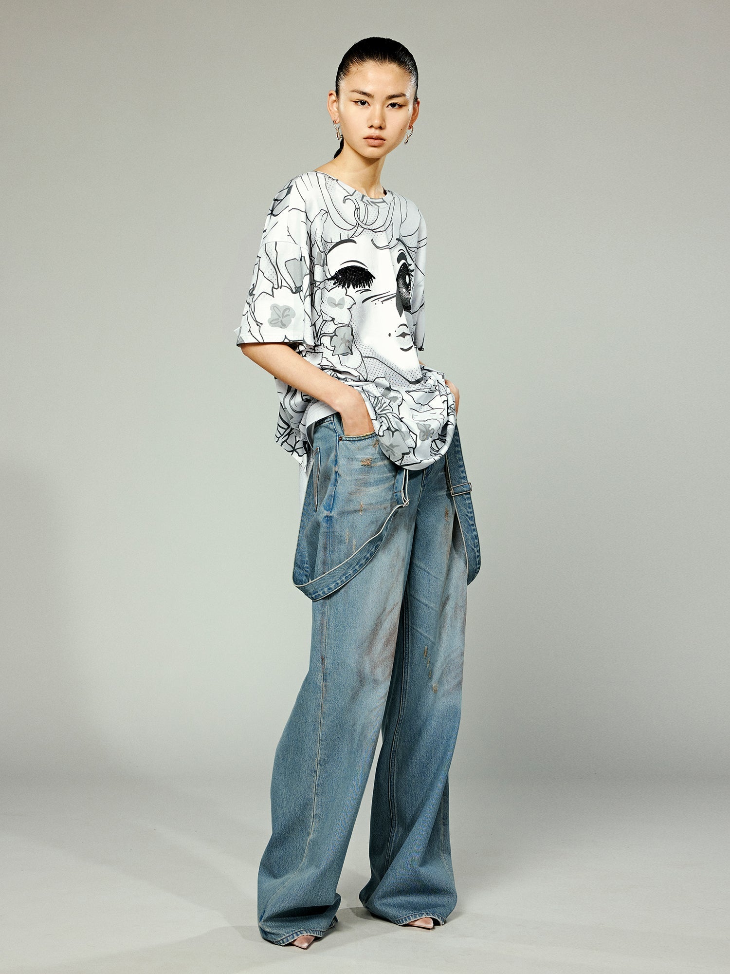 Pop art comic girl t-shirt