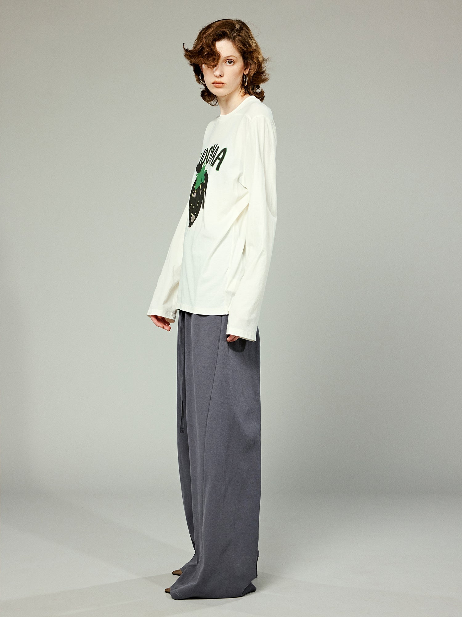 Strawberry print long sleeve t-shirt