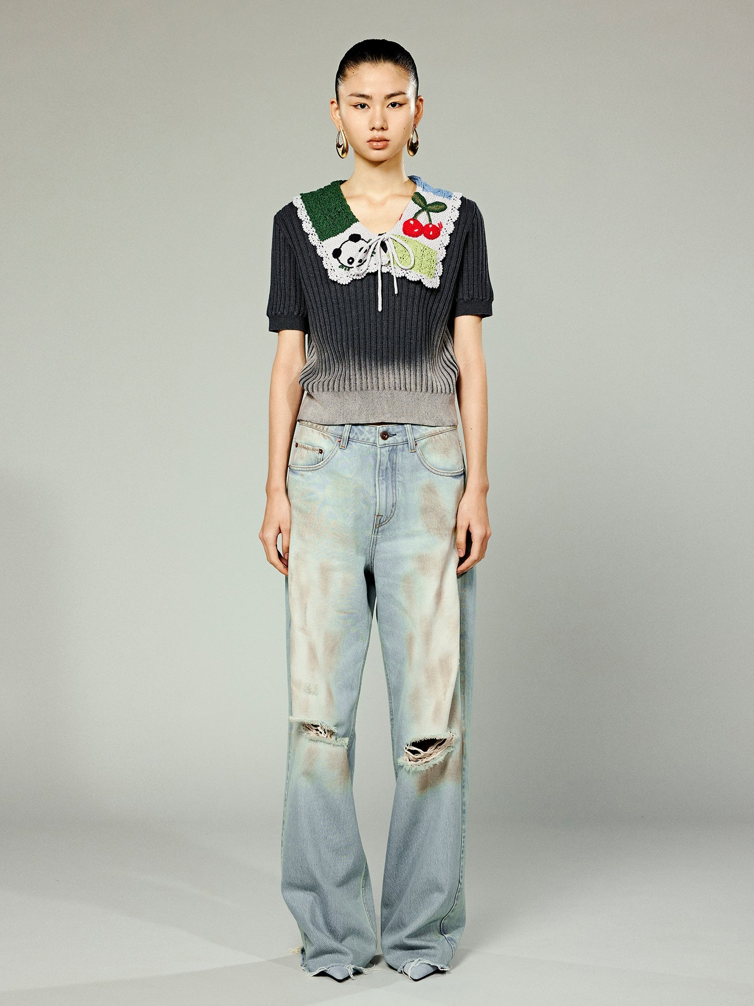 Distressed Wash Ripped Jeans