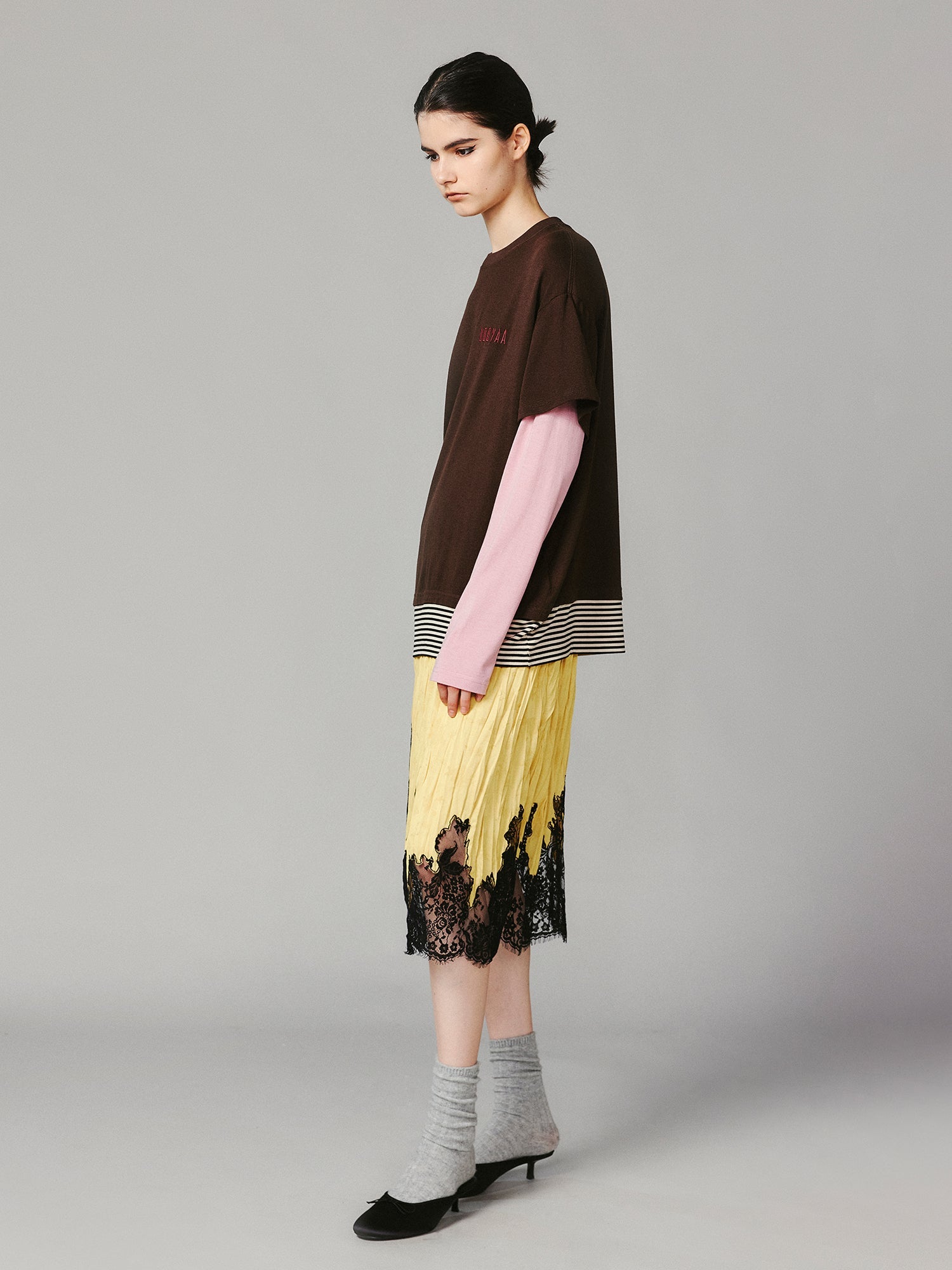 Color-block faux-layered long sleeve T-shirt