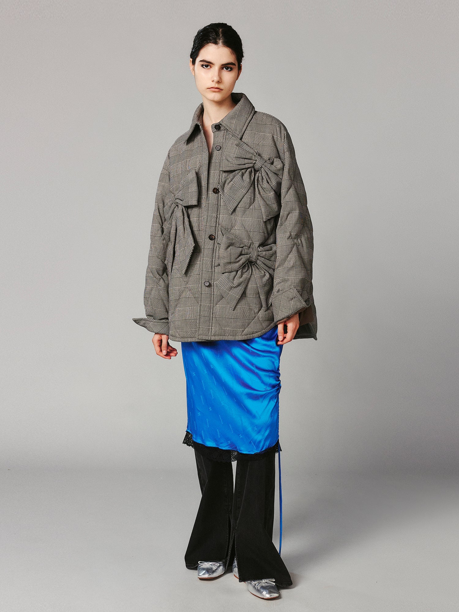 Bow shirt-style puffer jacket