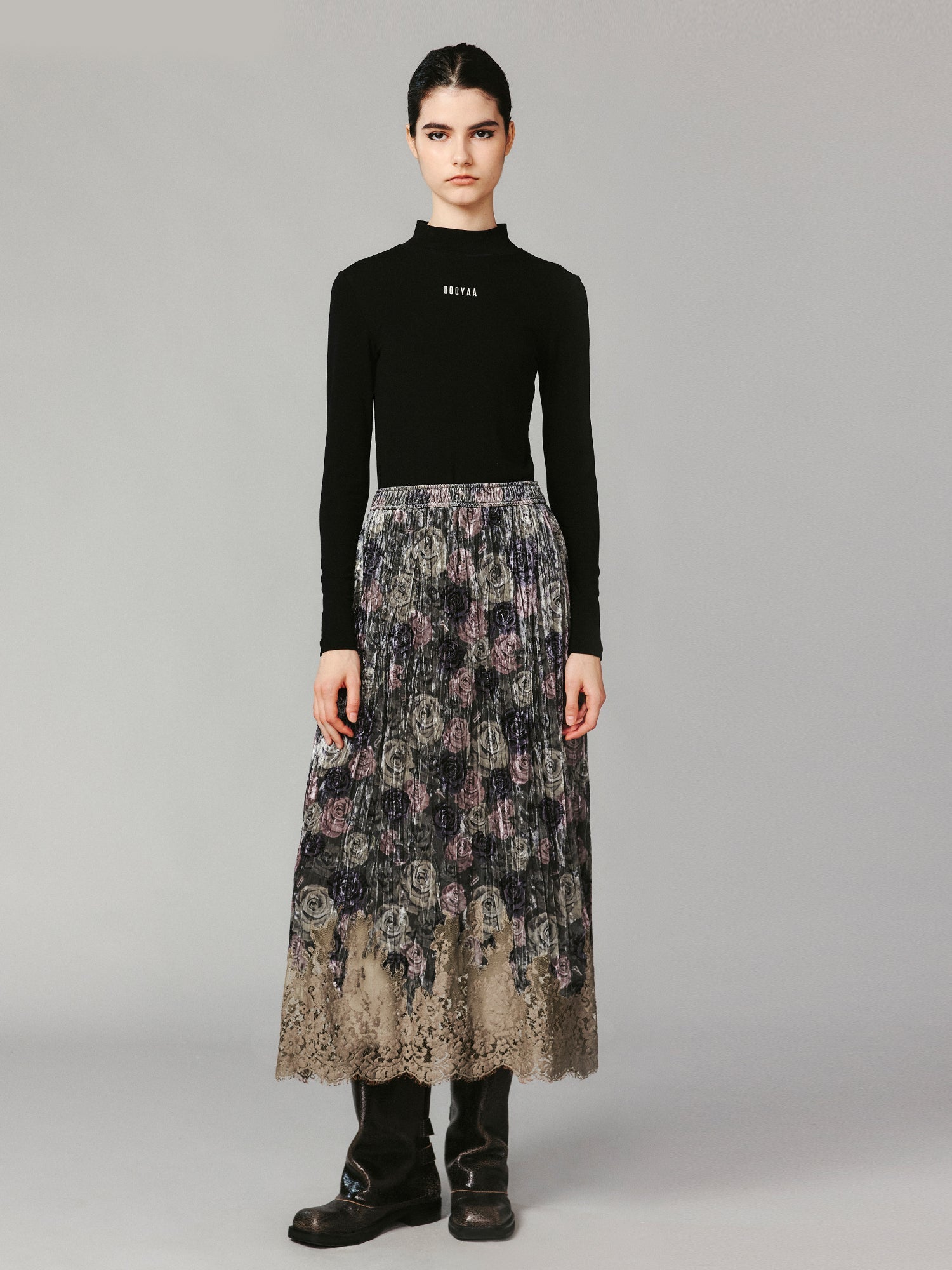 Camouflage rose print velvet lace skirt