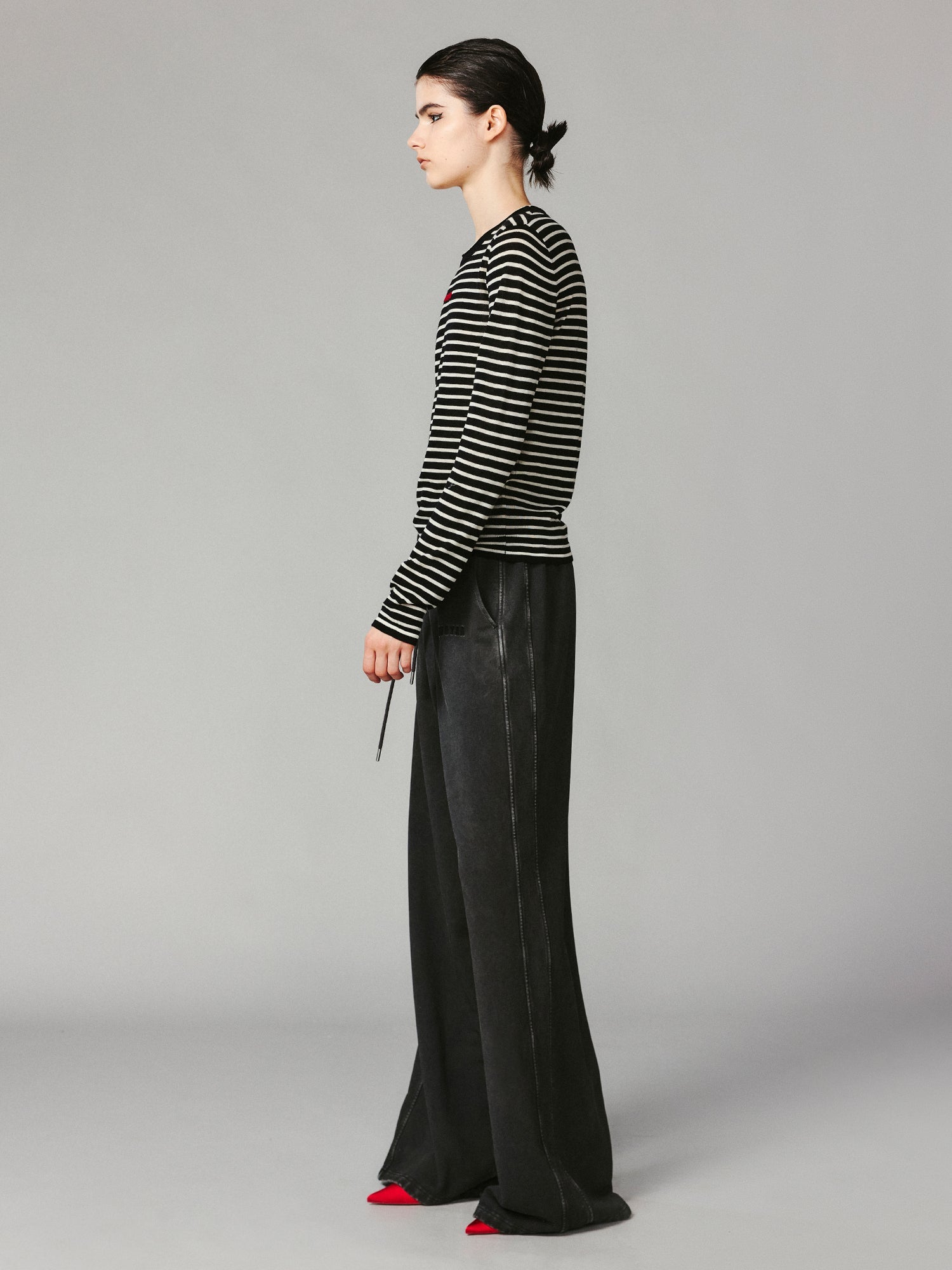 Washed distressed wide-leg sweatpants