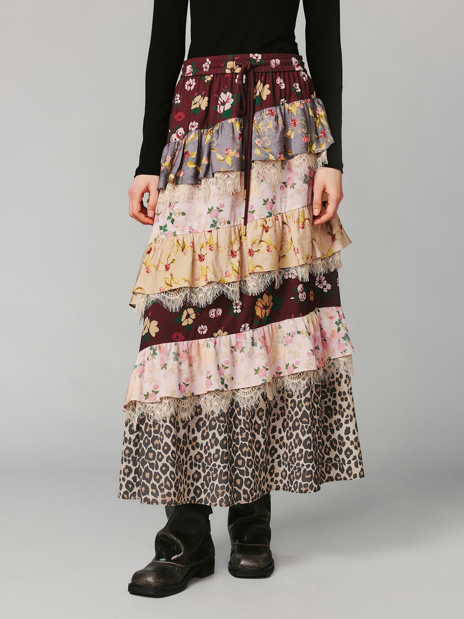 Romantic floral print ruffle maxi skirt