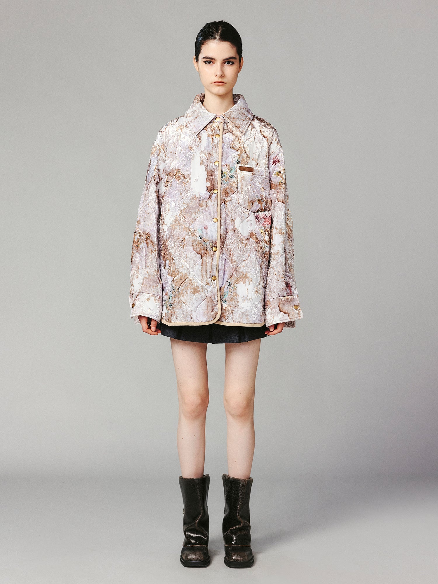 Floral wallpaper velvet burnout shacket