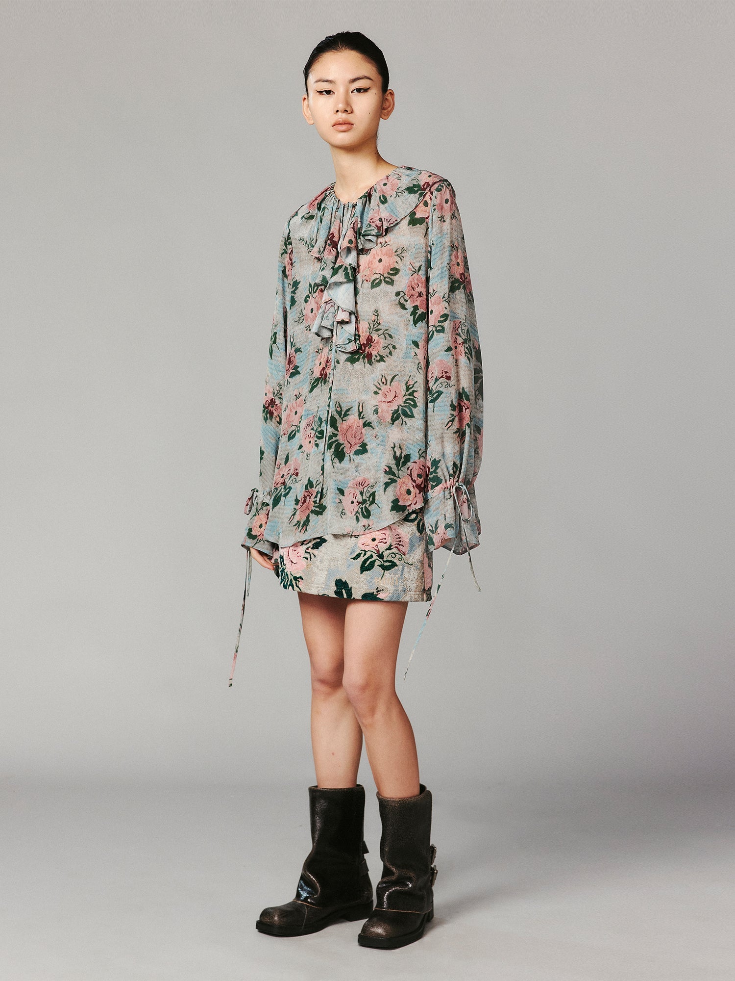 Vintage romantic wallpaper floral shirt