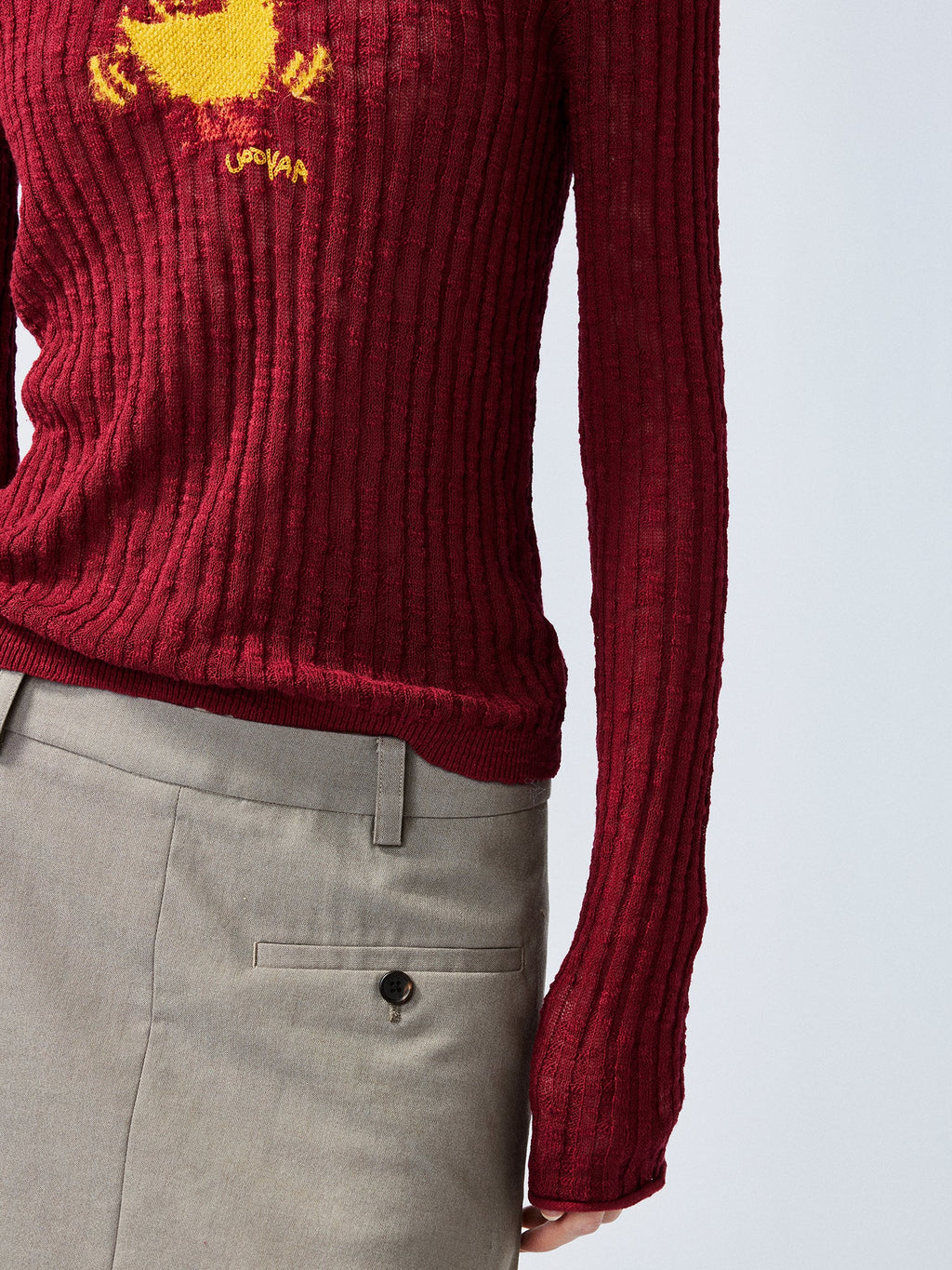 Dynamic "I" duck pullover sweater