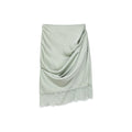 Free-flowing lift skirt