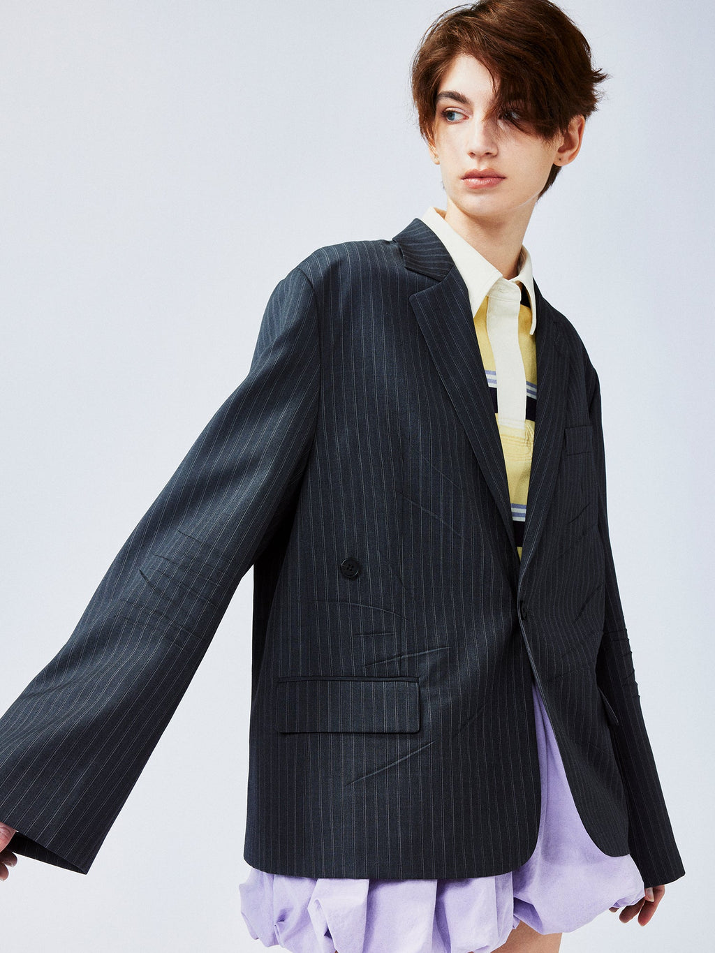 Pulled pleated notch collar blazer with authentic wear marks