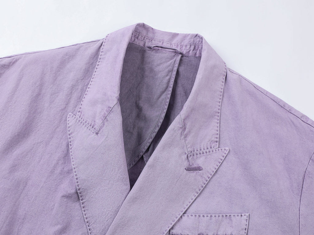 Youthful and romantic double-breasted gun flap collar blazer