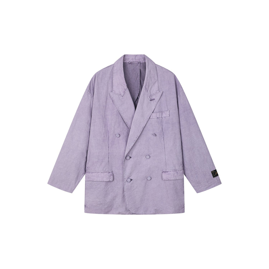 Youthful and romantic double-breasted gun flap collar blazer
