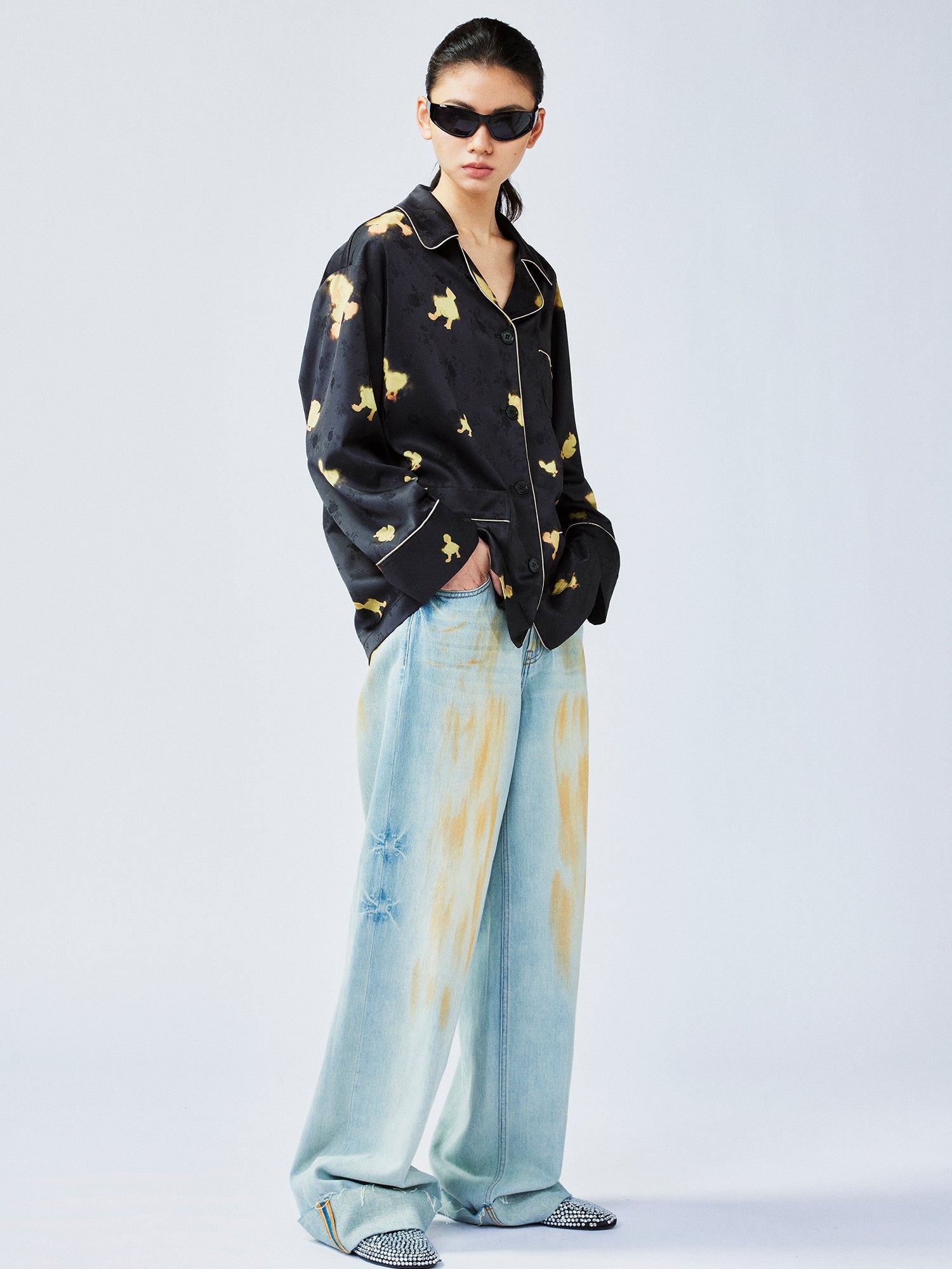 "I" duck pajama-style shirt