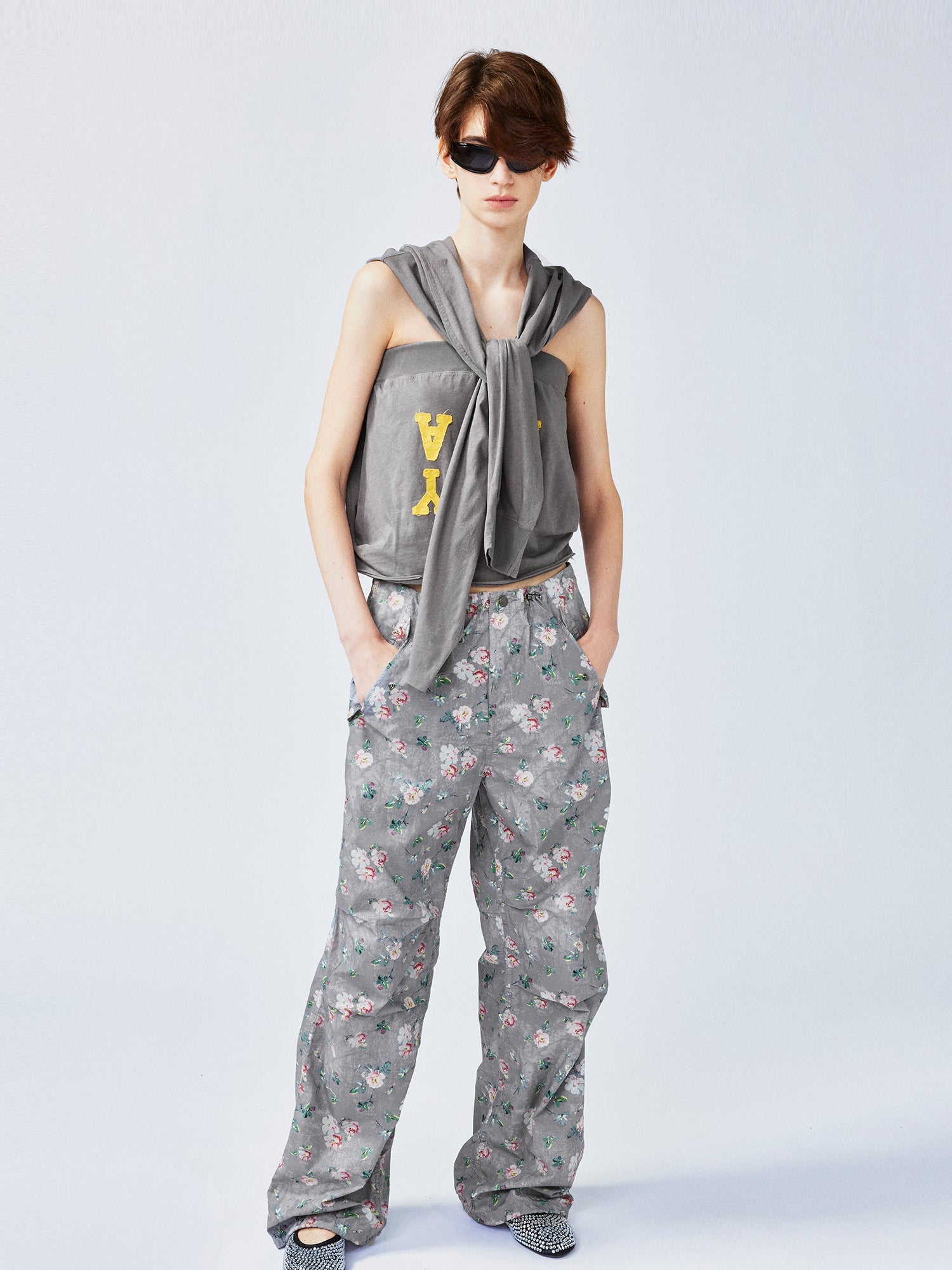 Romantic wallpaper floral utility pants