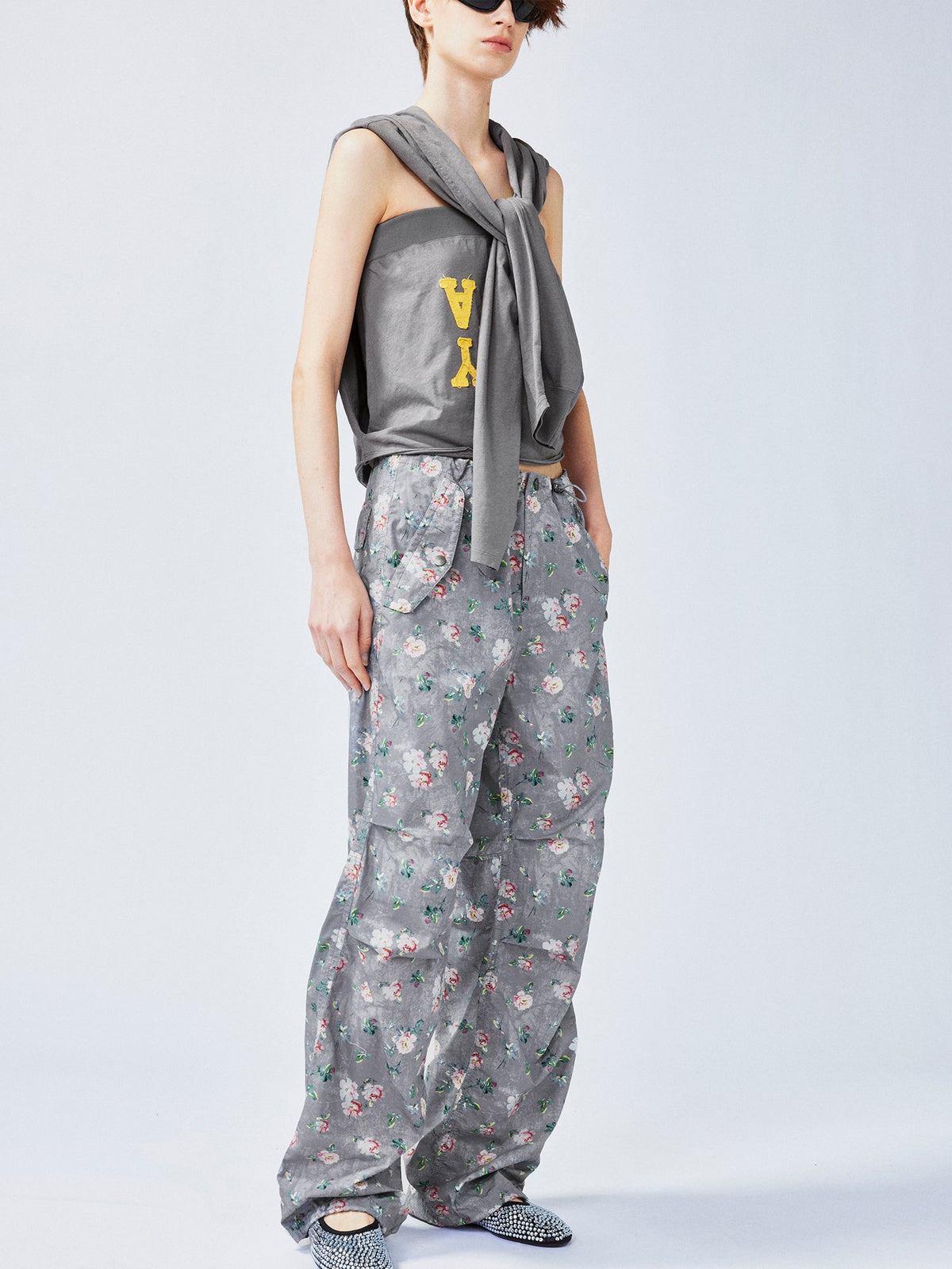 Romantic wallpaper floral utility pants