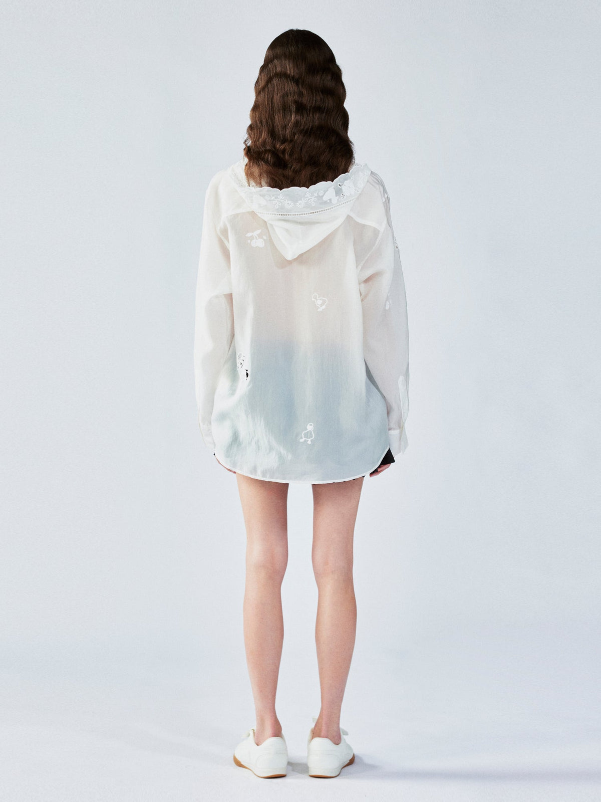 Embroidered cutout hooded shirt