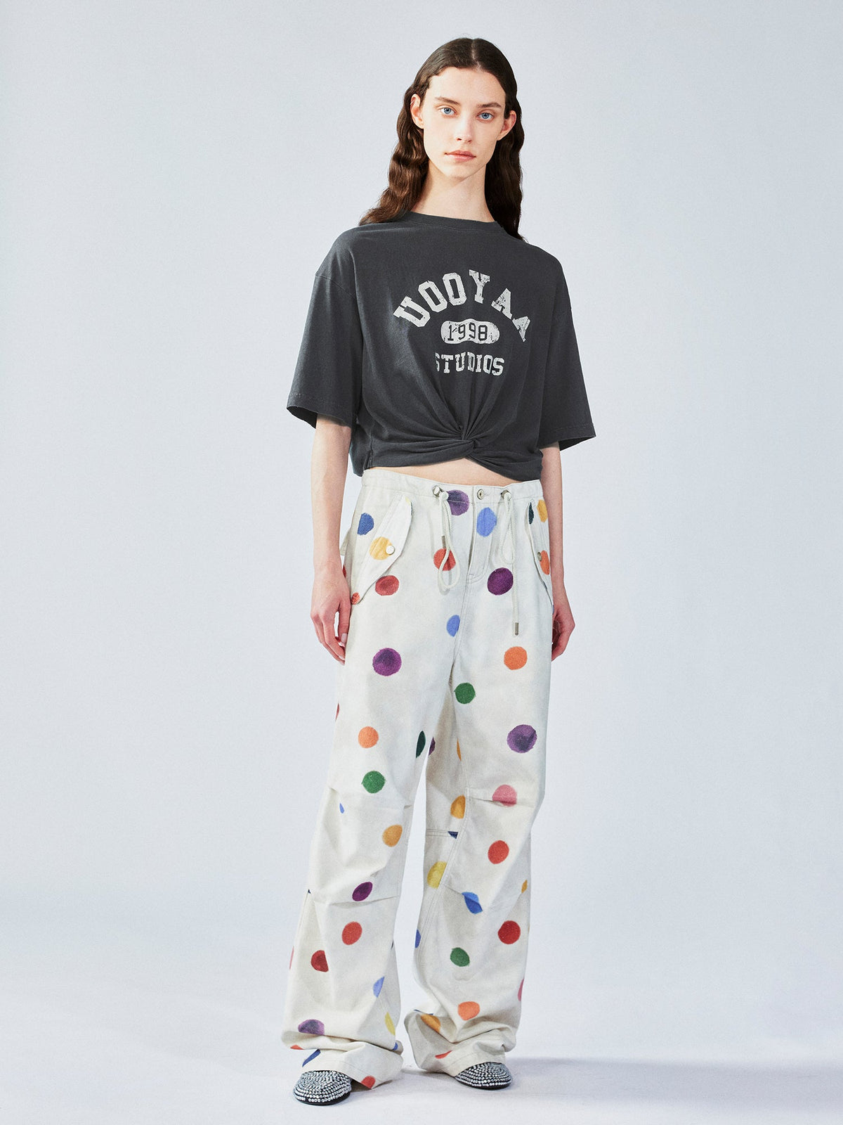 Twist-knot collegiate T-shirt