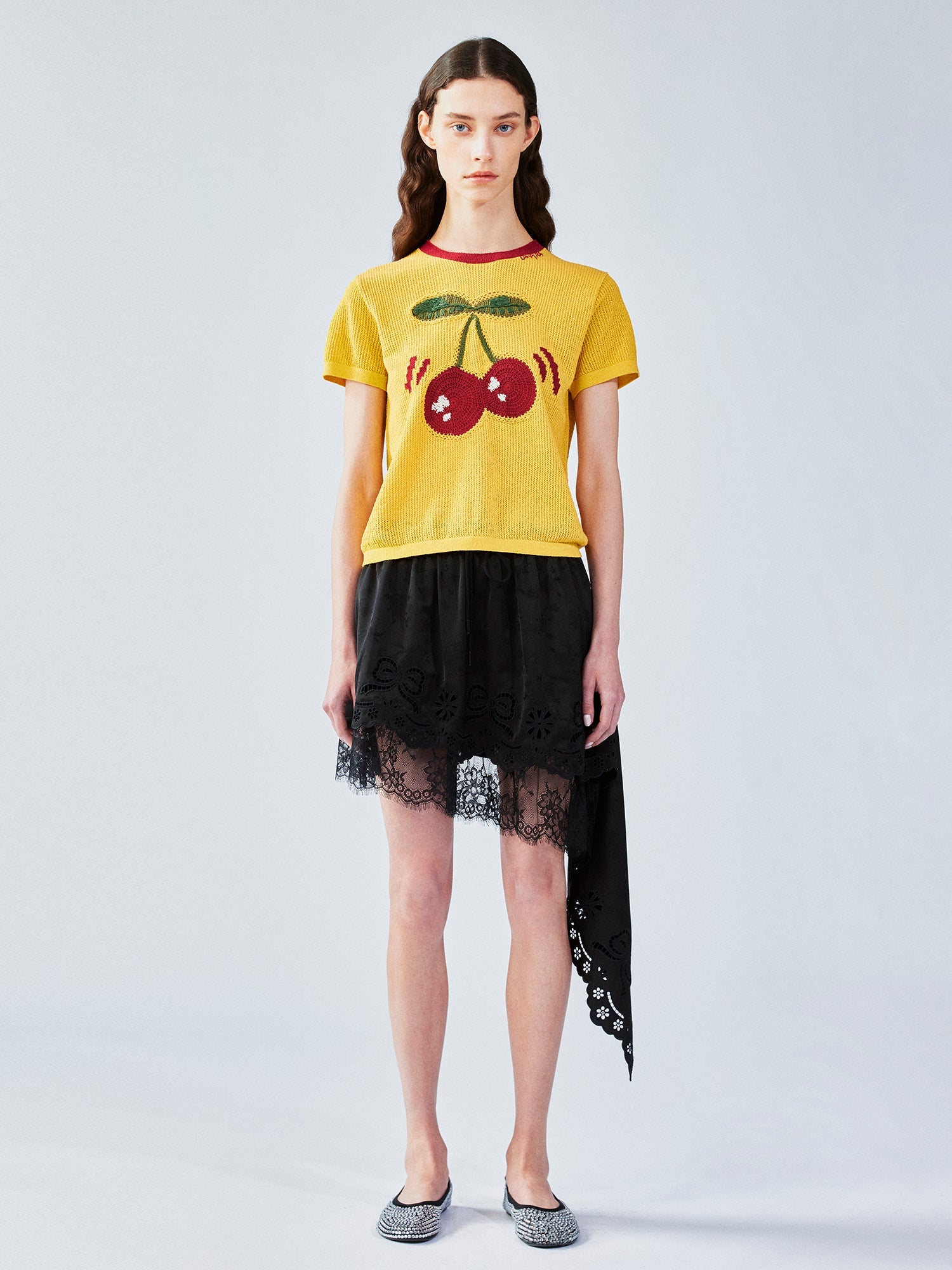 Asymmetrical lace jacquard skirt