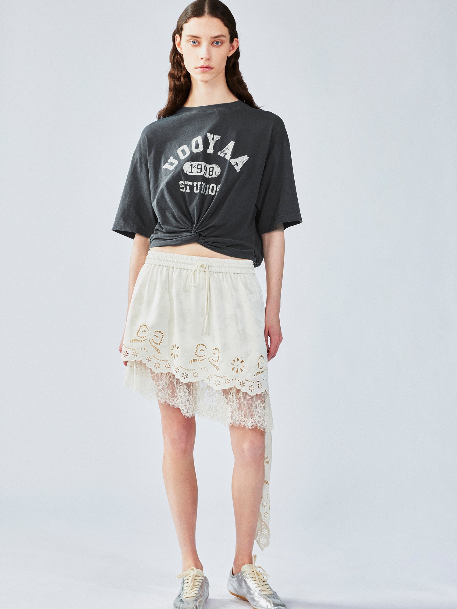 Asymmetrical lace jacquard skirt