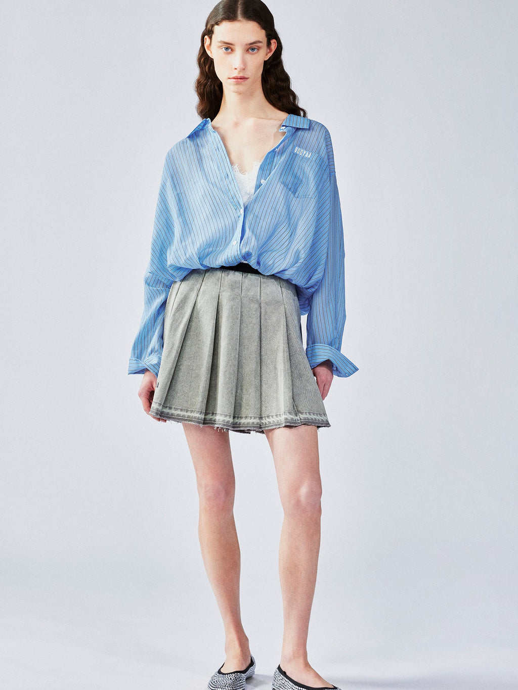 Layered lace camisole shirt