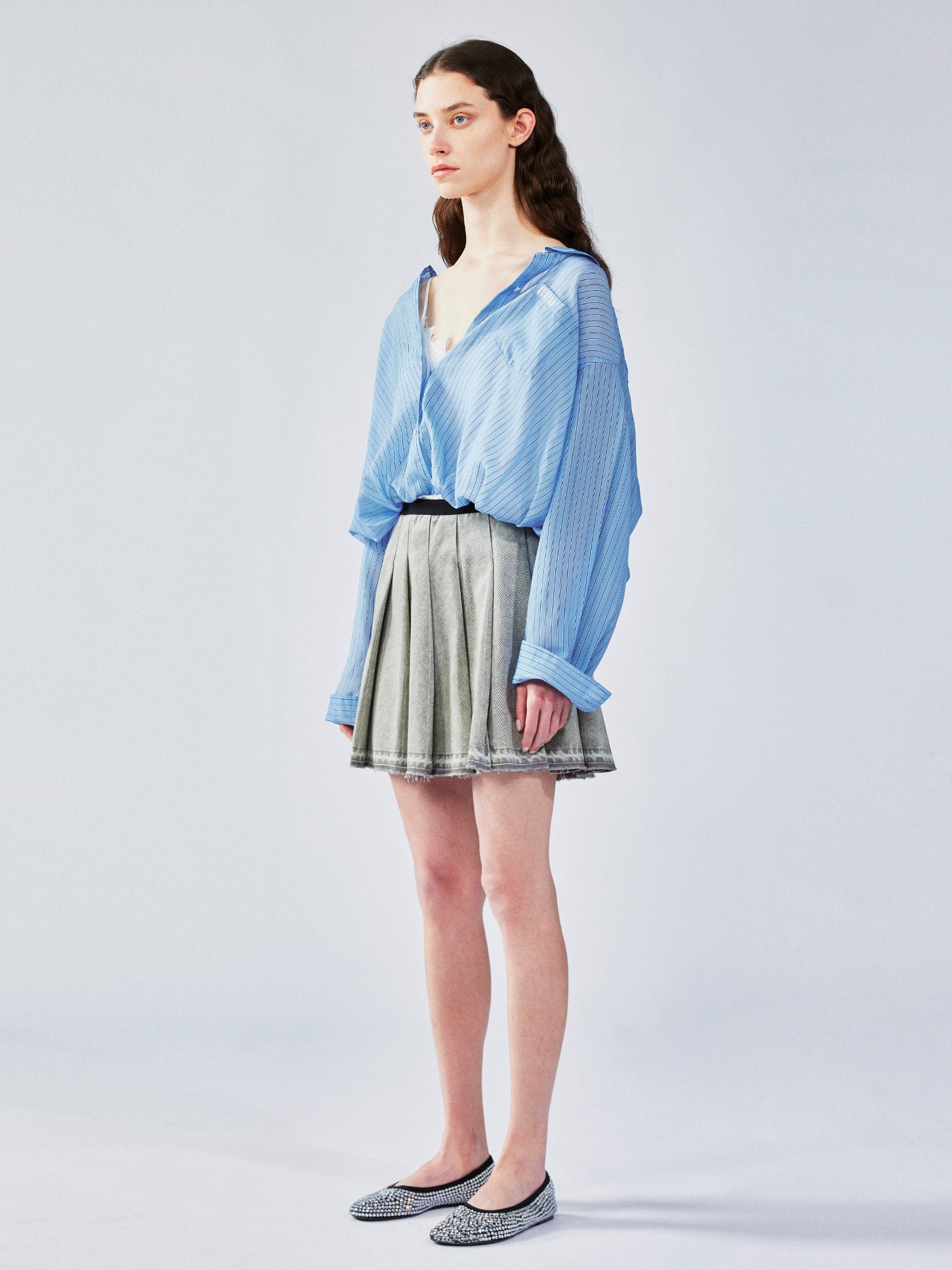 Layered lace camisole shirt