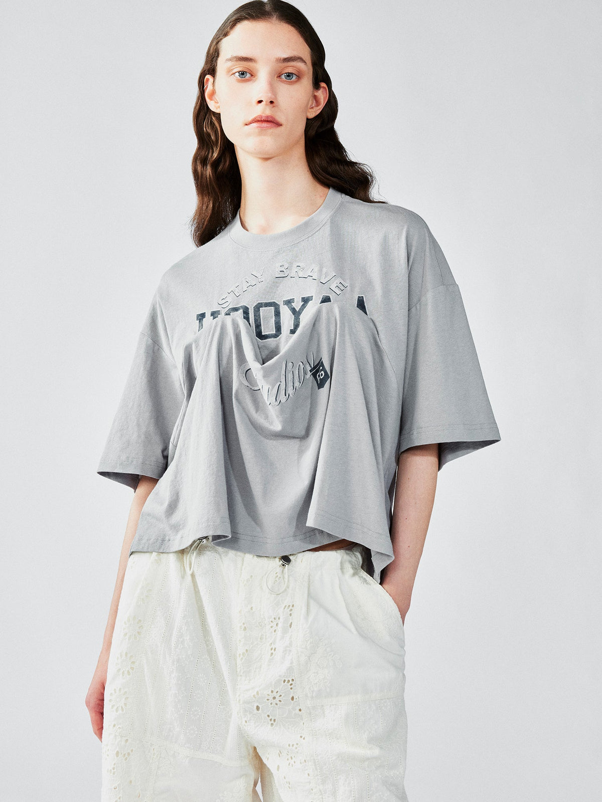 Vintage t-shirt with lifted hem