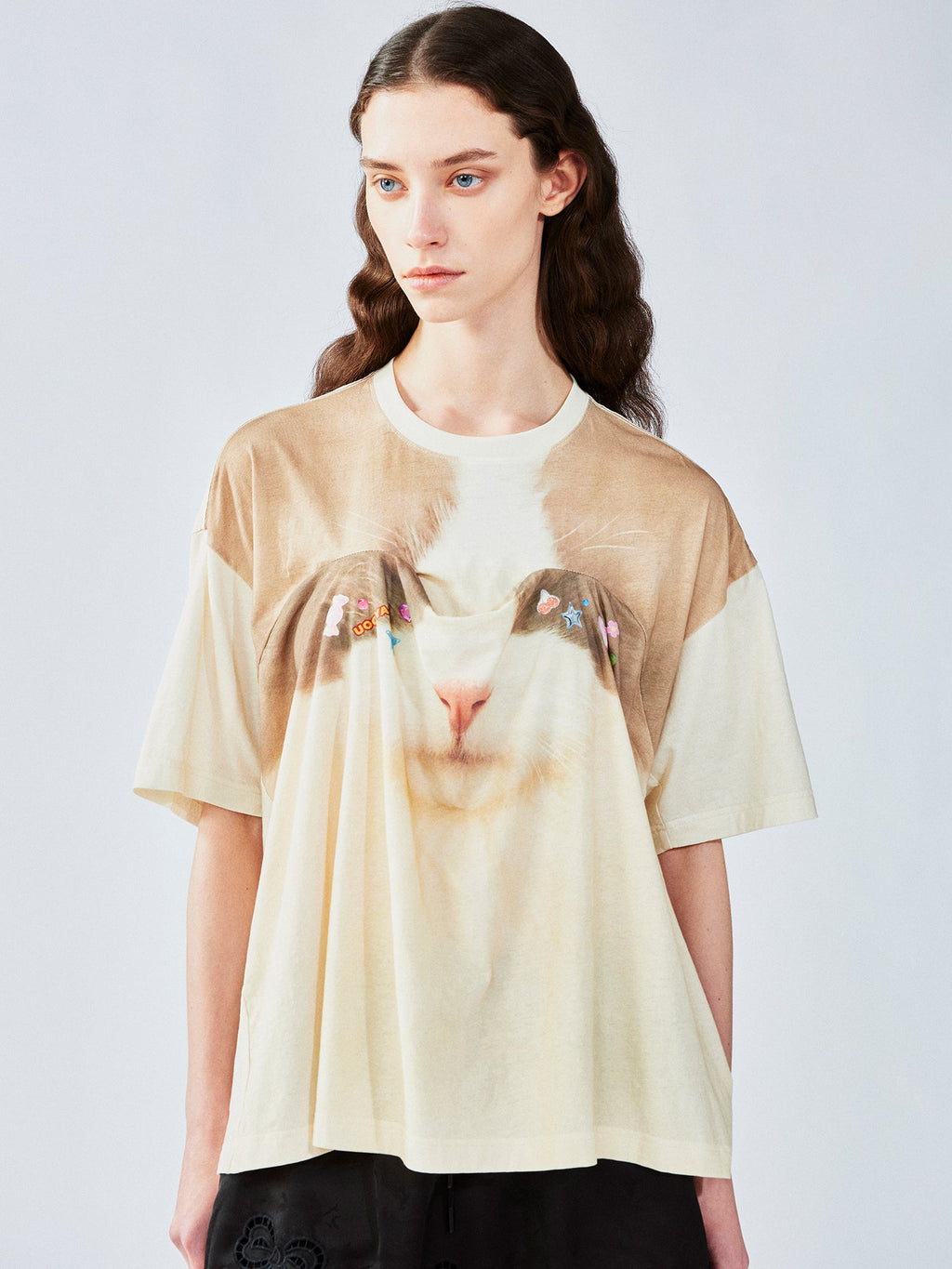 Cat print t-shirt with lifted hem