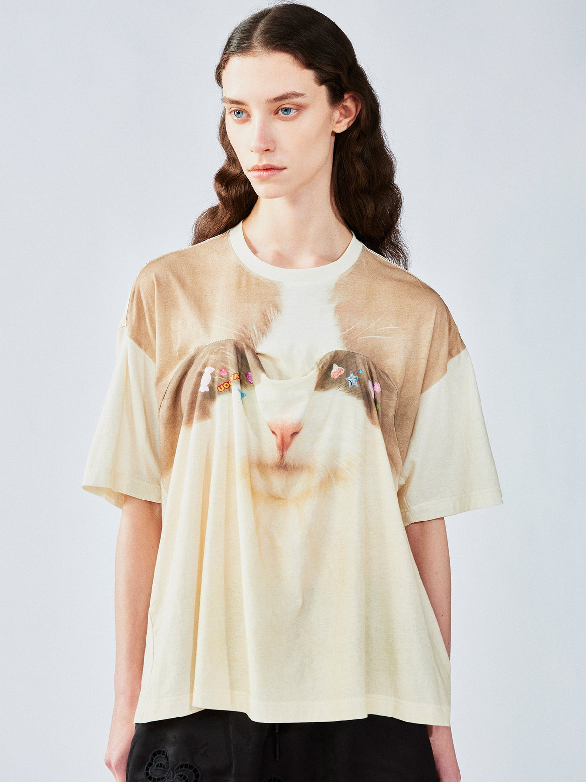 Cat print t-shirt with lifted hem