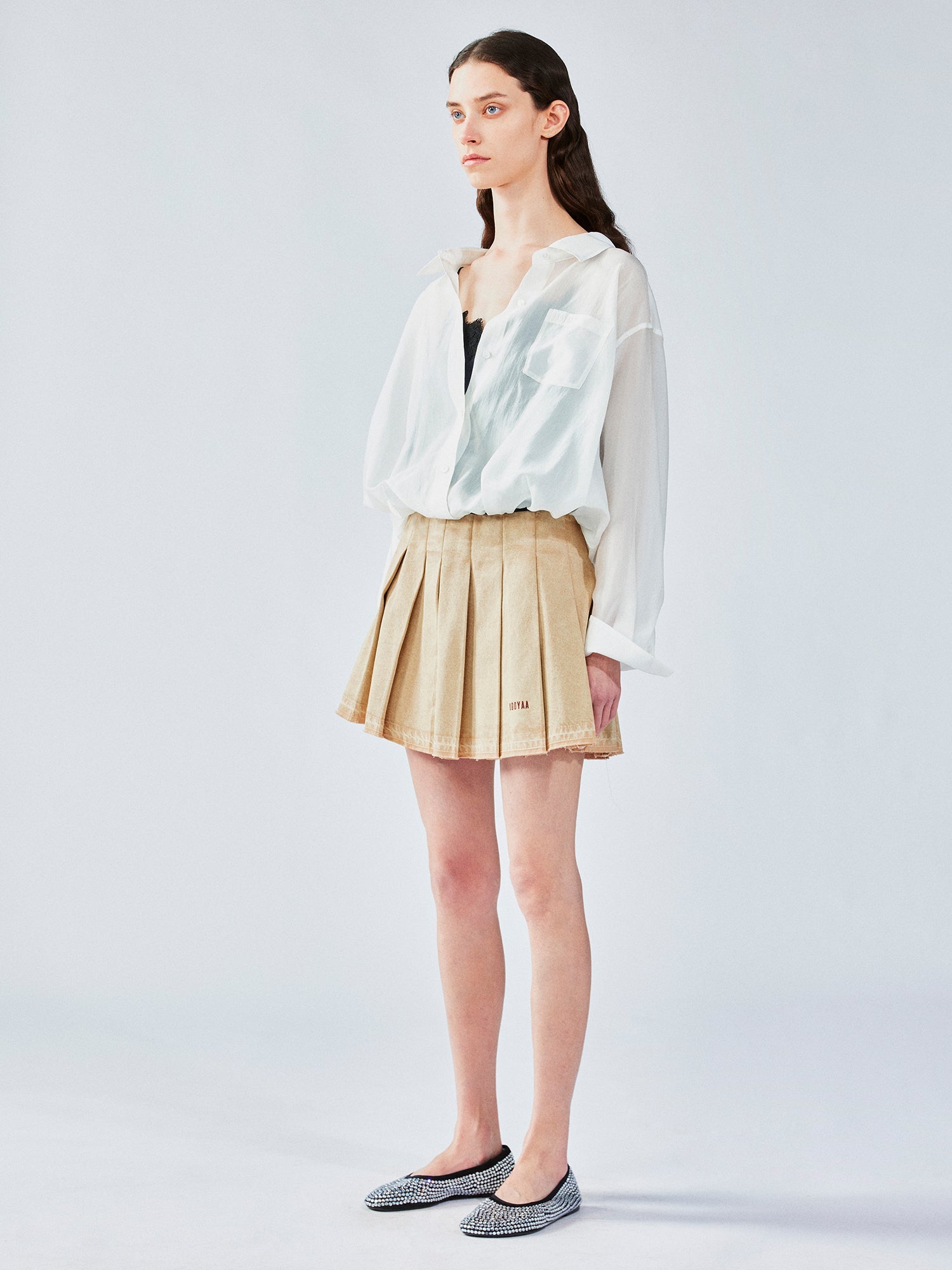 Pleated denim short skirt