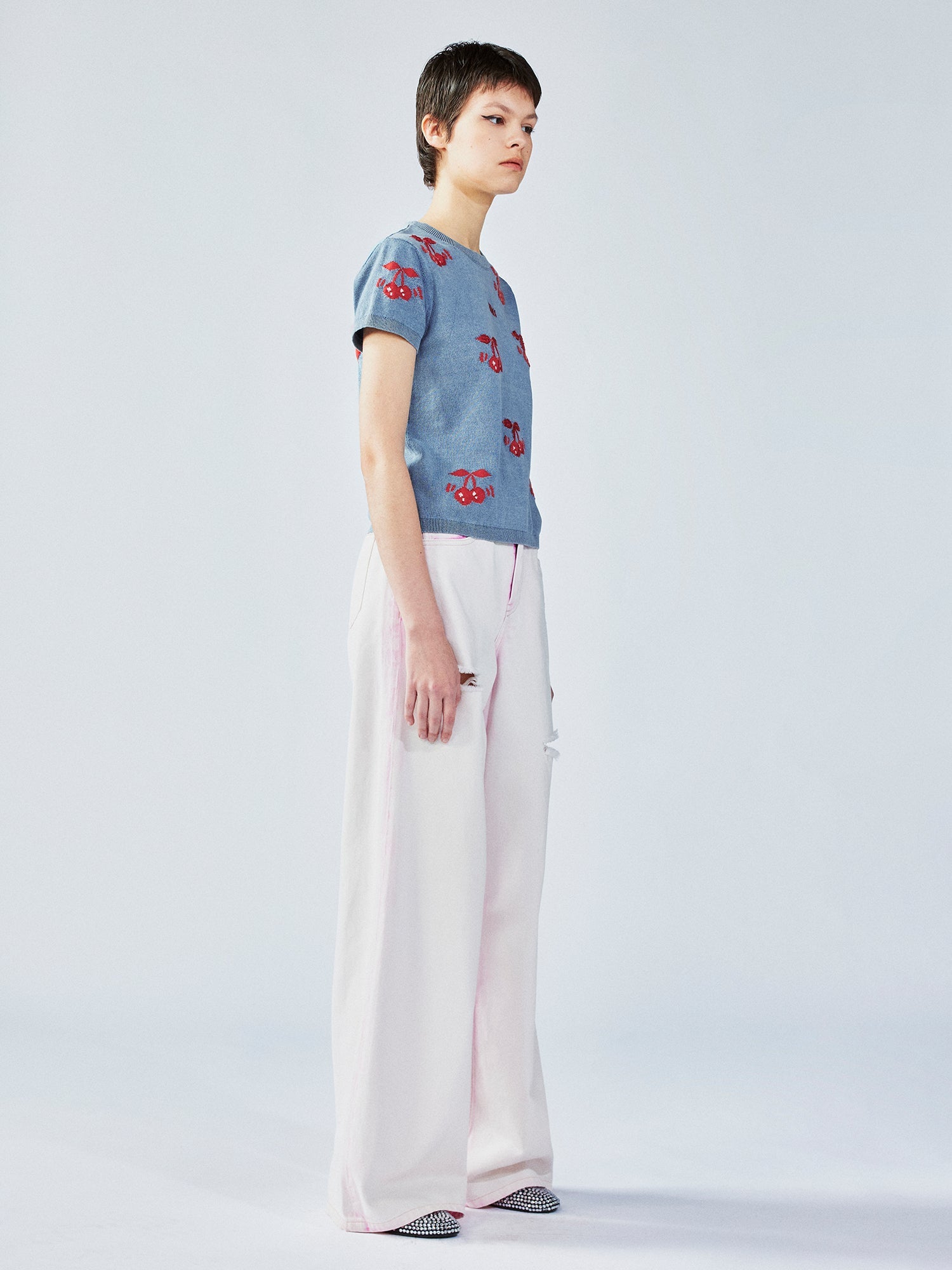 Dynamic cherry knit t-shirt