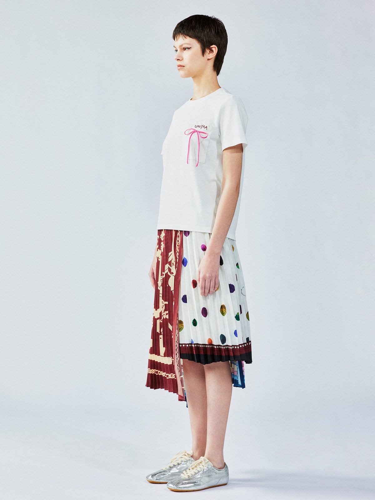 Npkin-pocket appliqué embroidery t-shirt