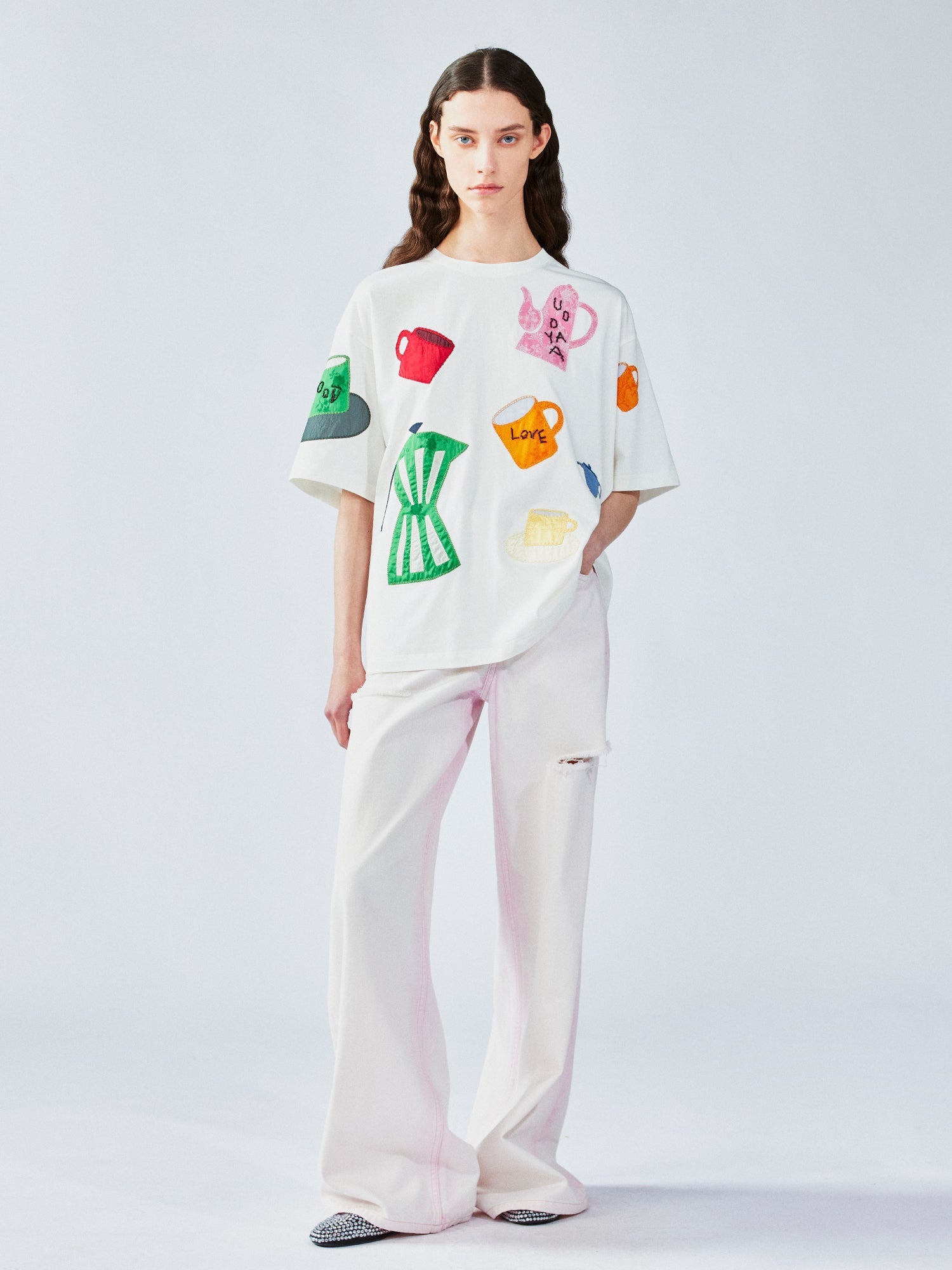 Household object silhouette appliqué t-shirt