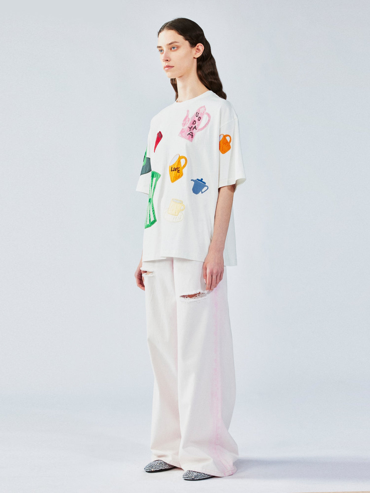 Household object silhouette appliqué t-shirt
