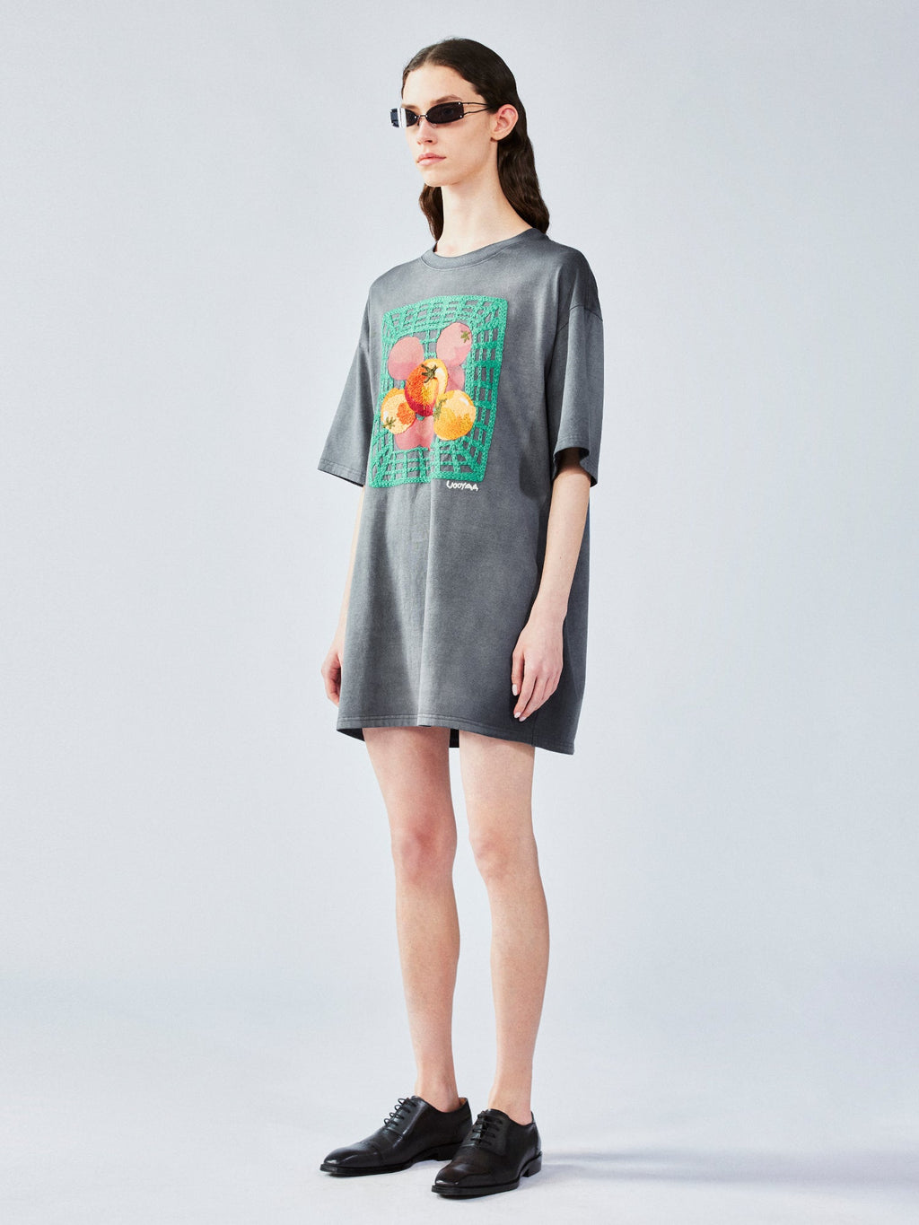 Grocery tomato appliqué t-shirt dress