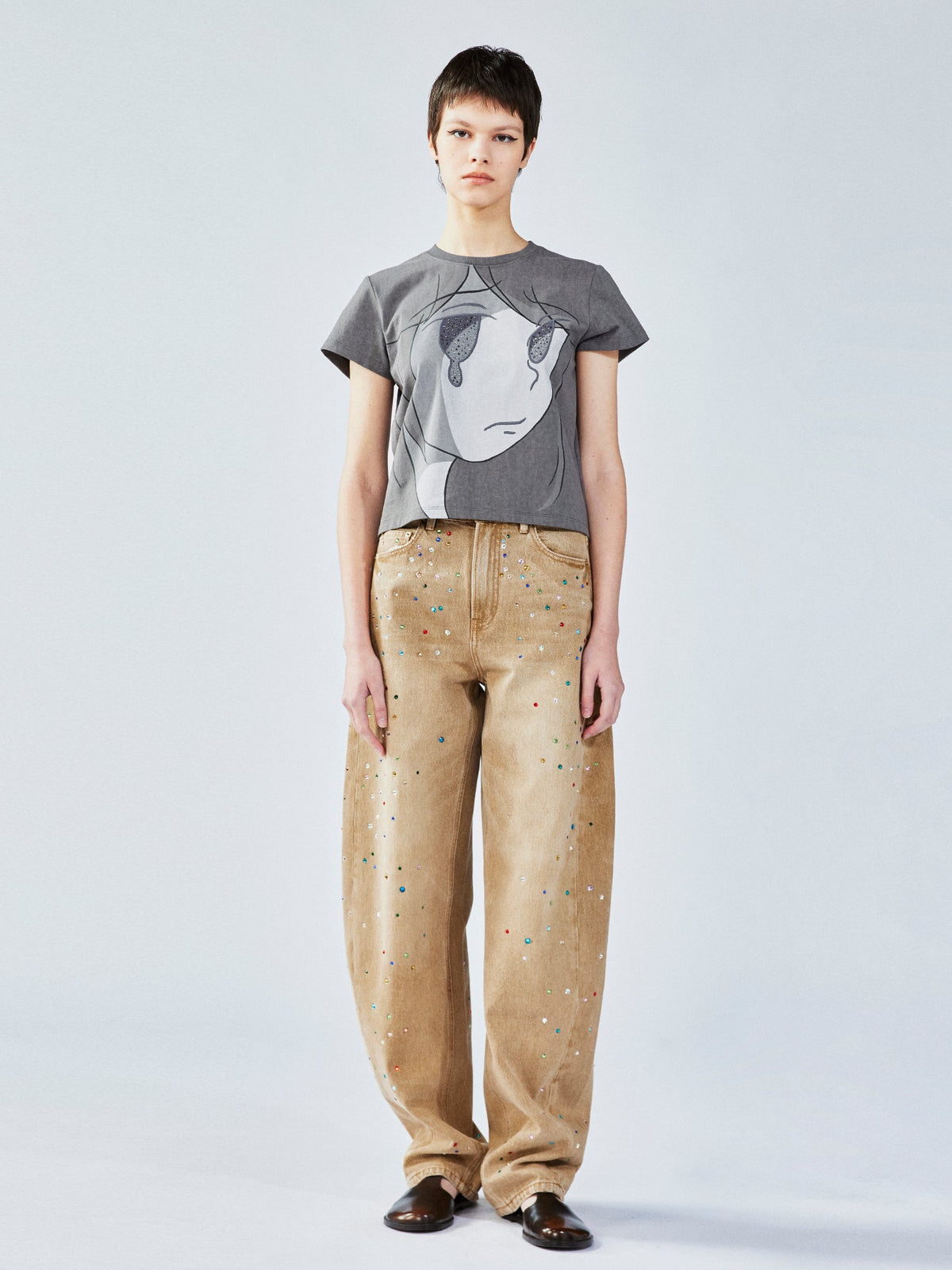 Moody girl print rhinestone T-shirt