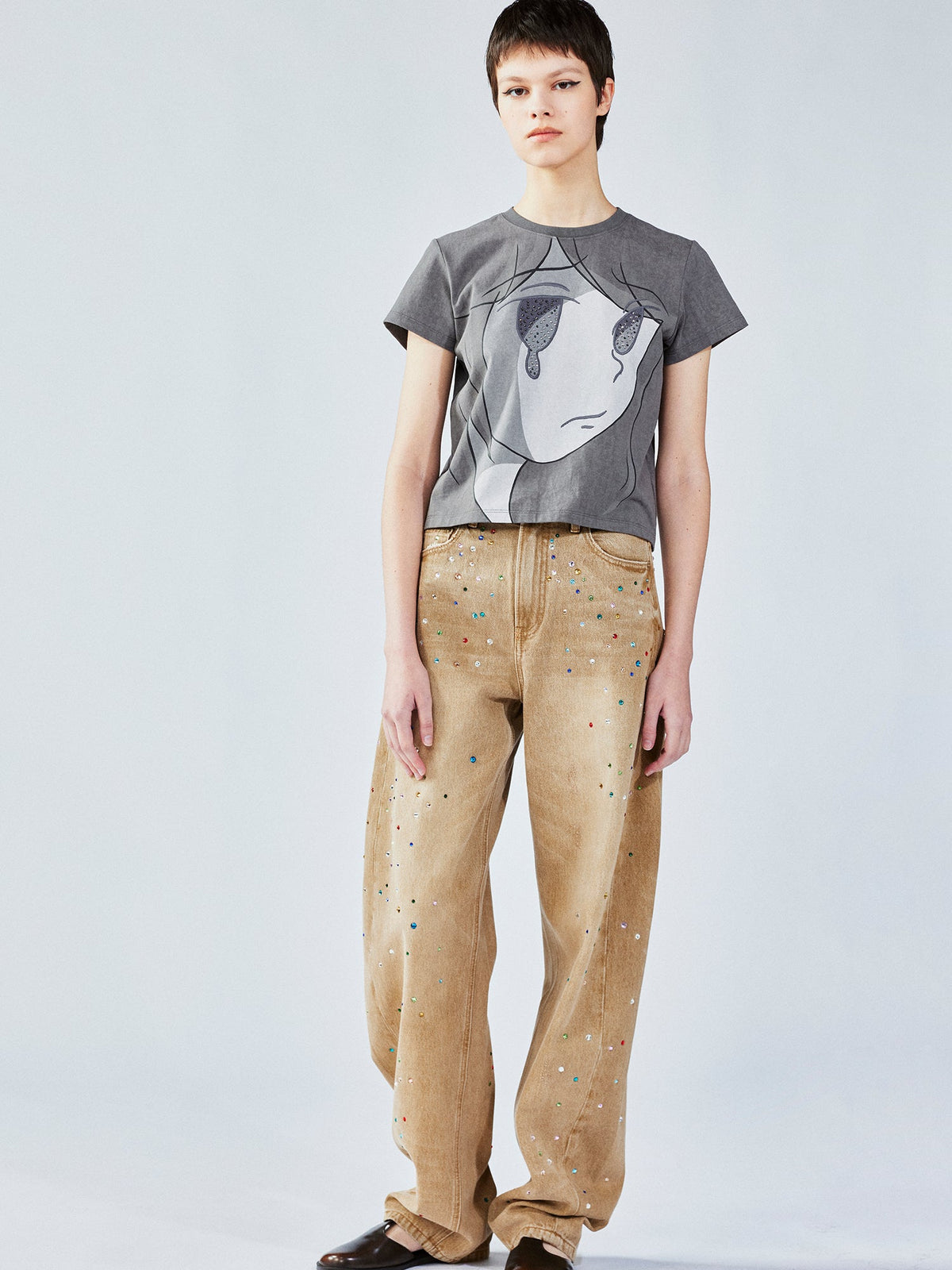 Moody girl print rhinestone T-shirt