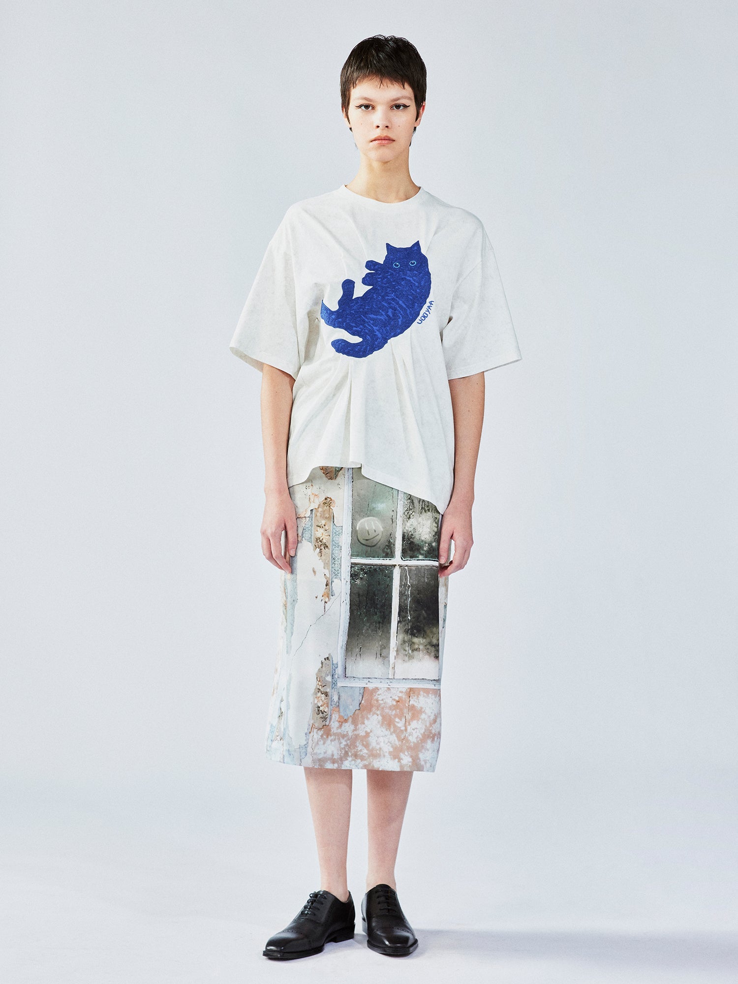 Klein blue cat T-shirt