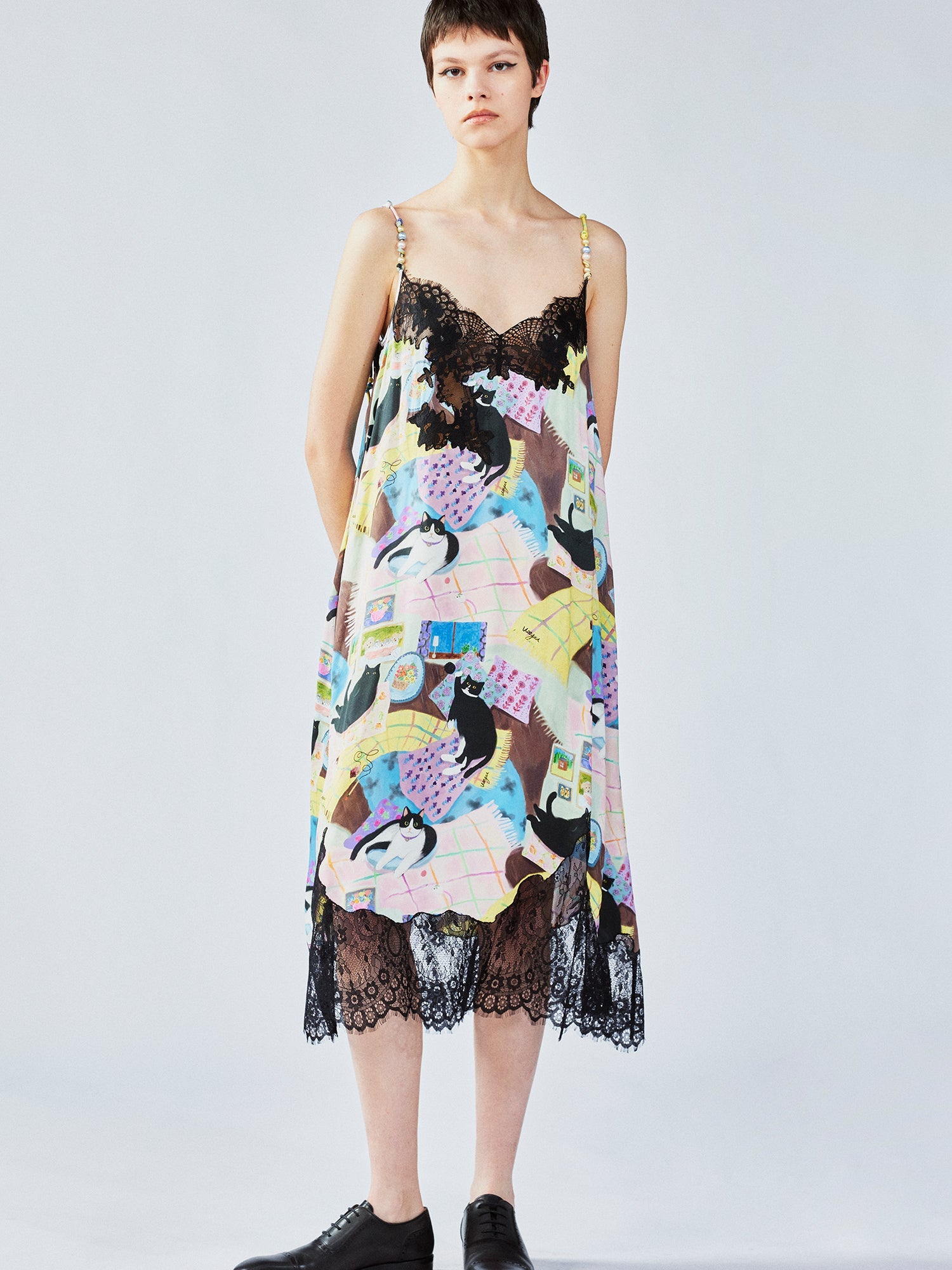 Lace slip dress with cat illustration