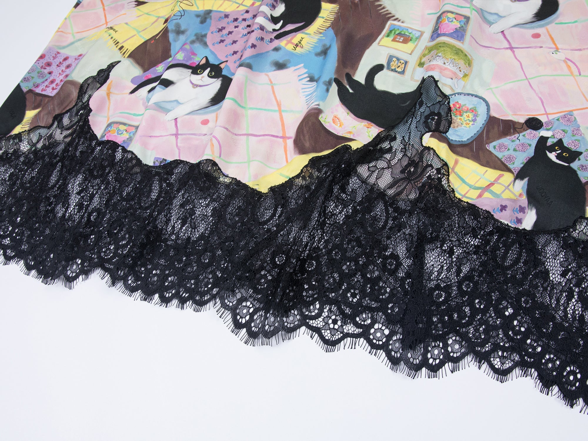 Lace slip dress with cat illustration