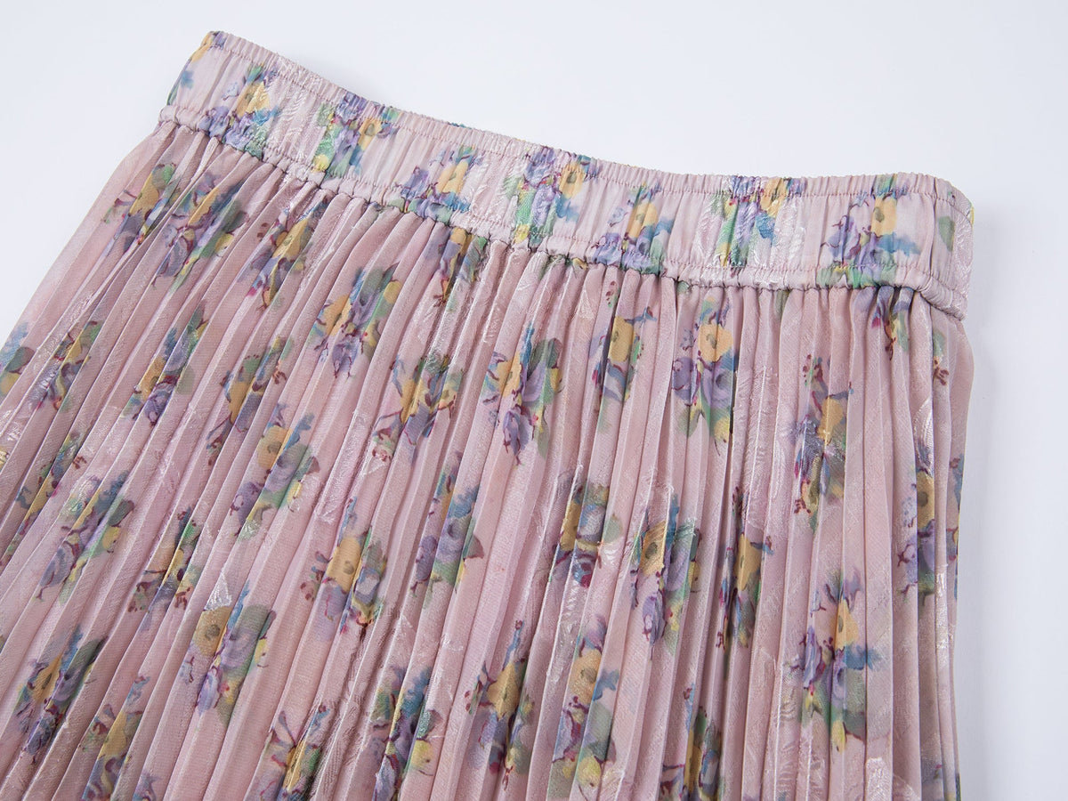 Vintage wallpaper-inspired floral lace pleated skirt