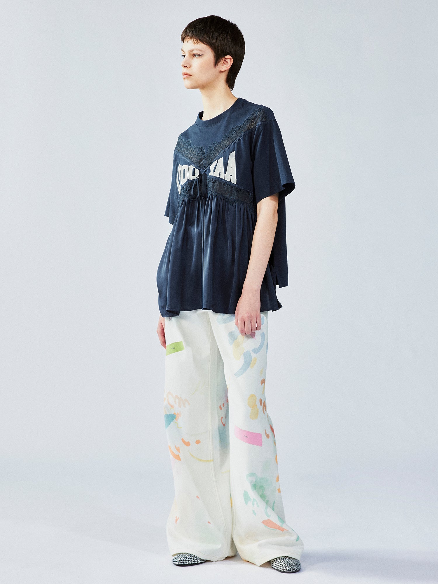 Lace satin ruched pullover