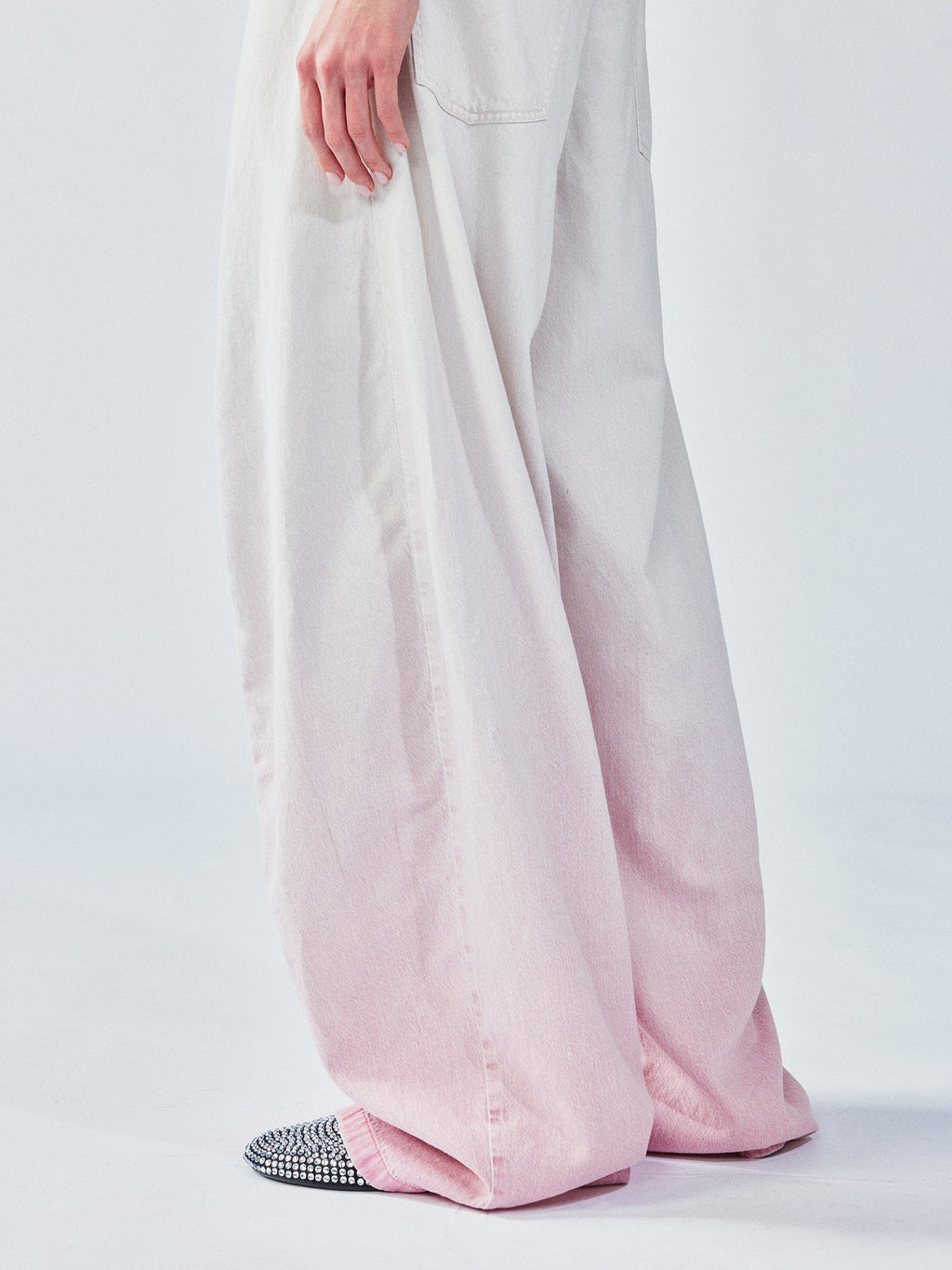 Gradient light pants