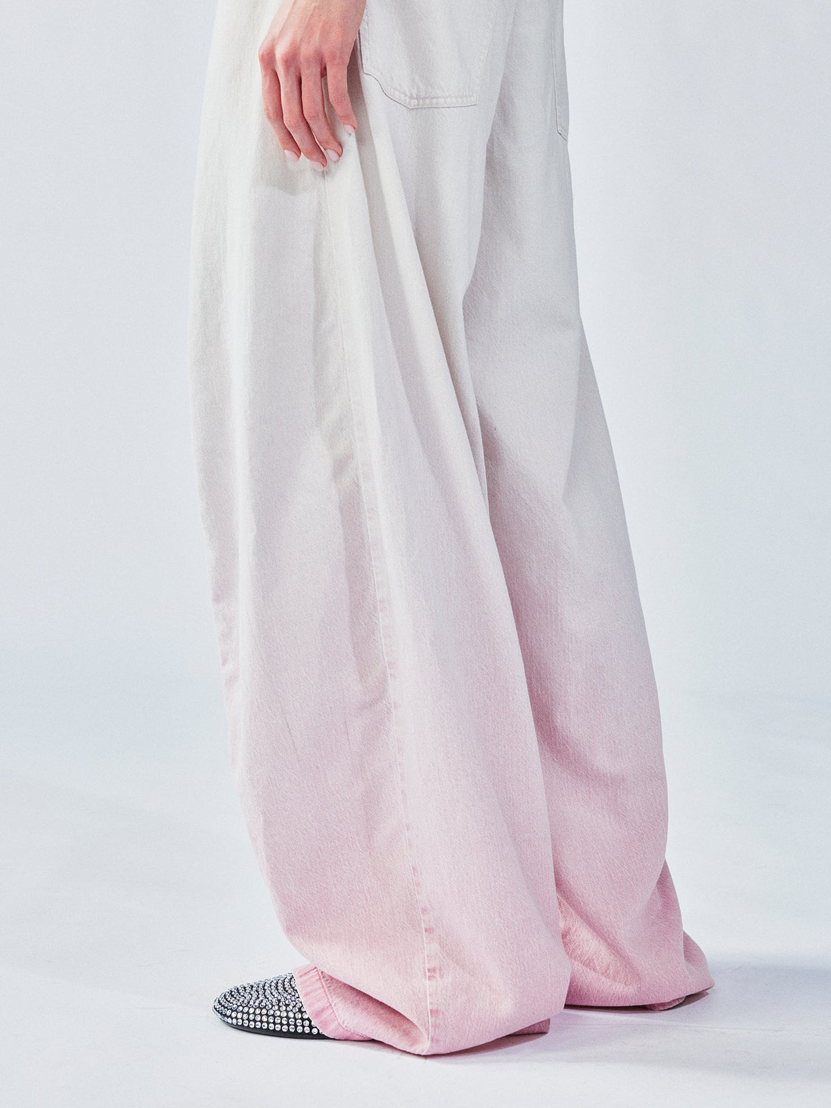 Gradient light pants