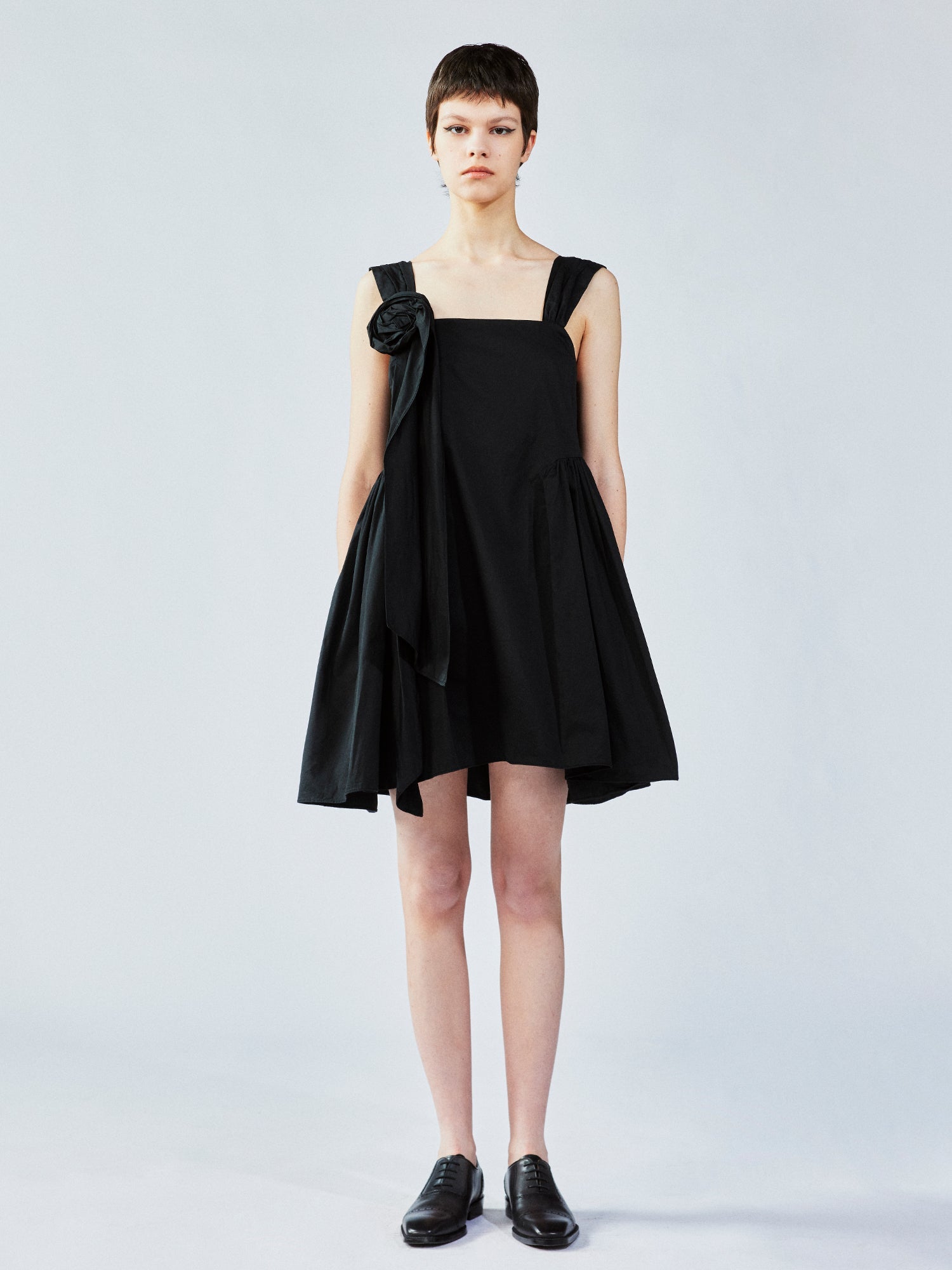 3D flower camisole dress with side pocket