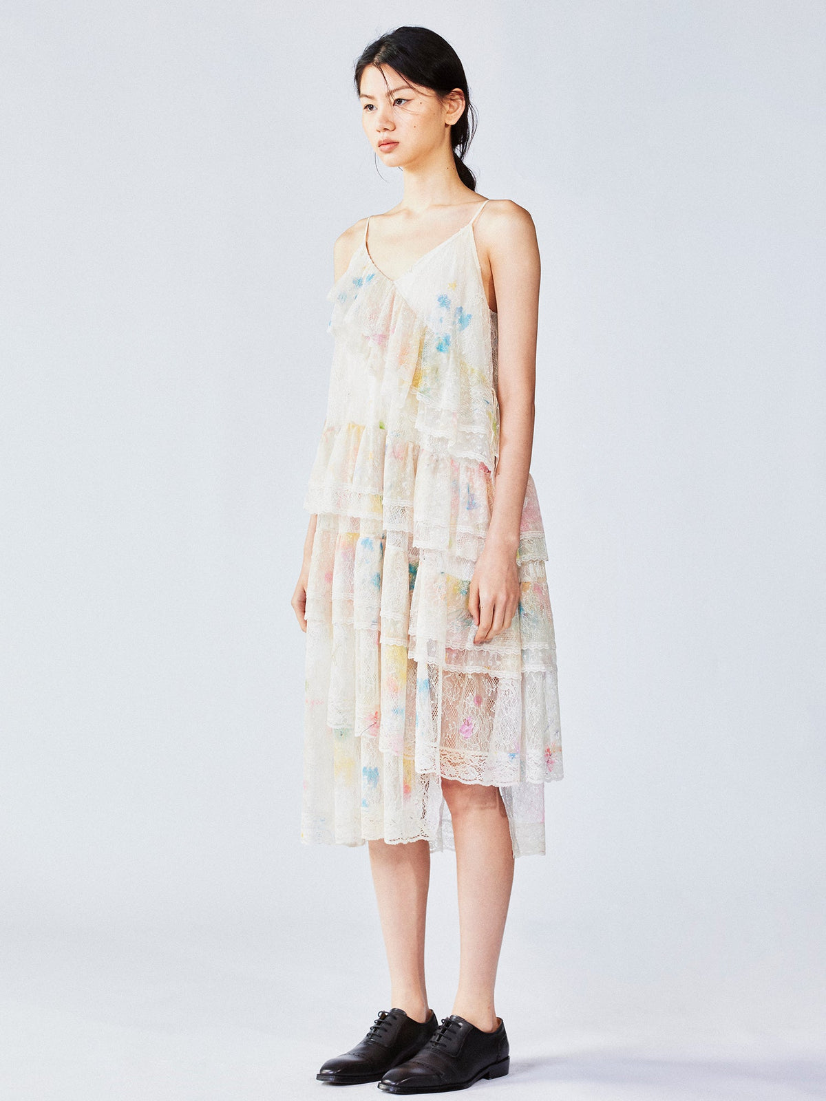 Dream graffiti lace tiered dress