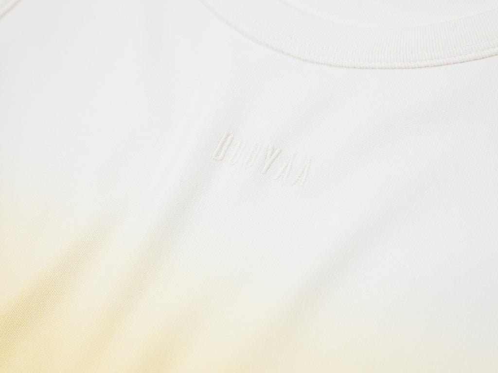 Gradient vest-layered tee