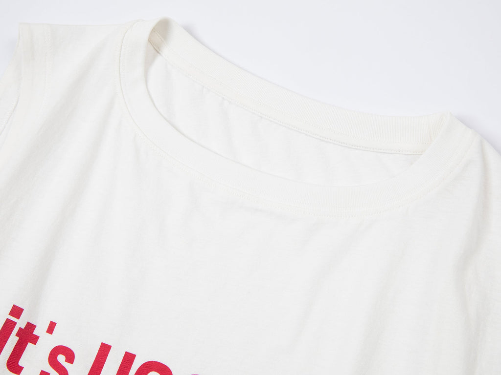 A very UOOYAA tee