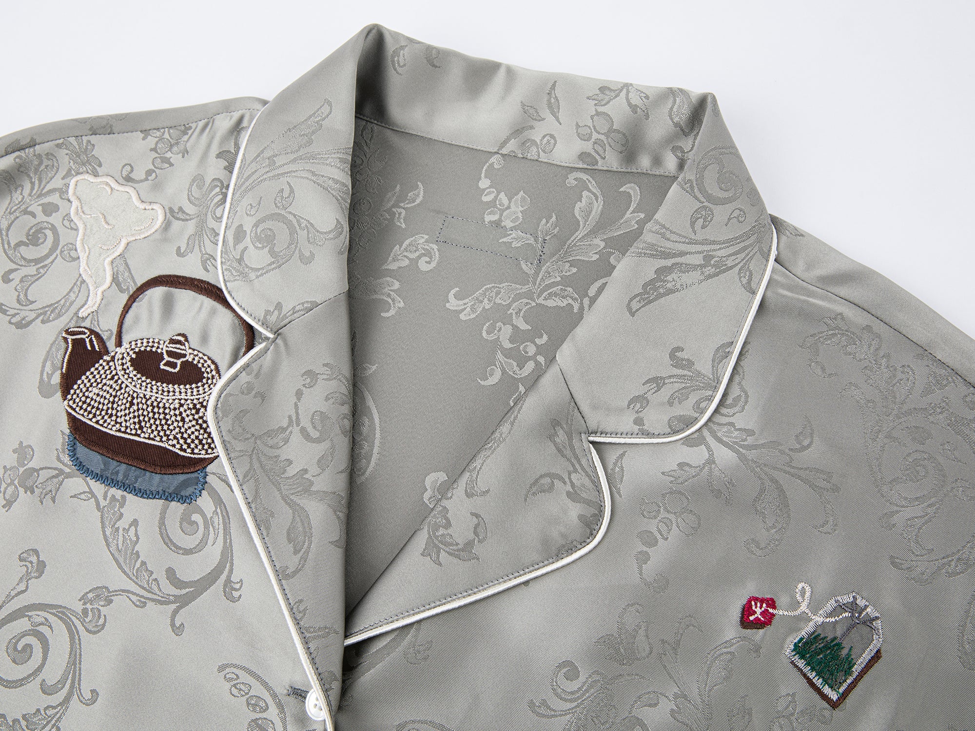 Seafood & tea graphic pajama-style shirt